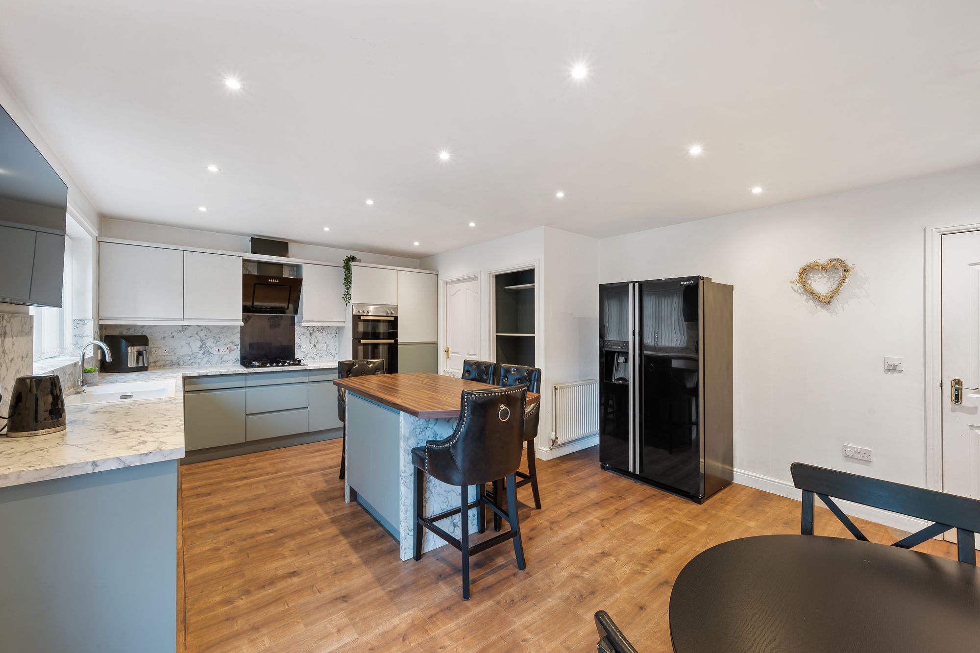 4 bed detached house for sale in Brayston Fold, Manchester  - Property Image 6