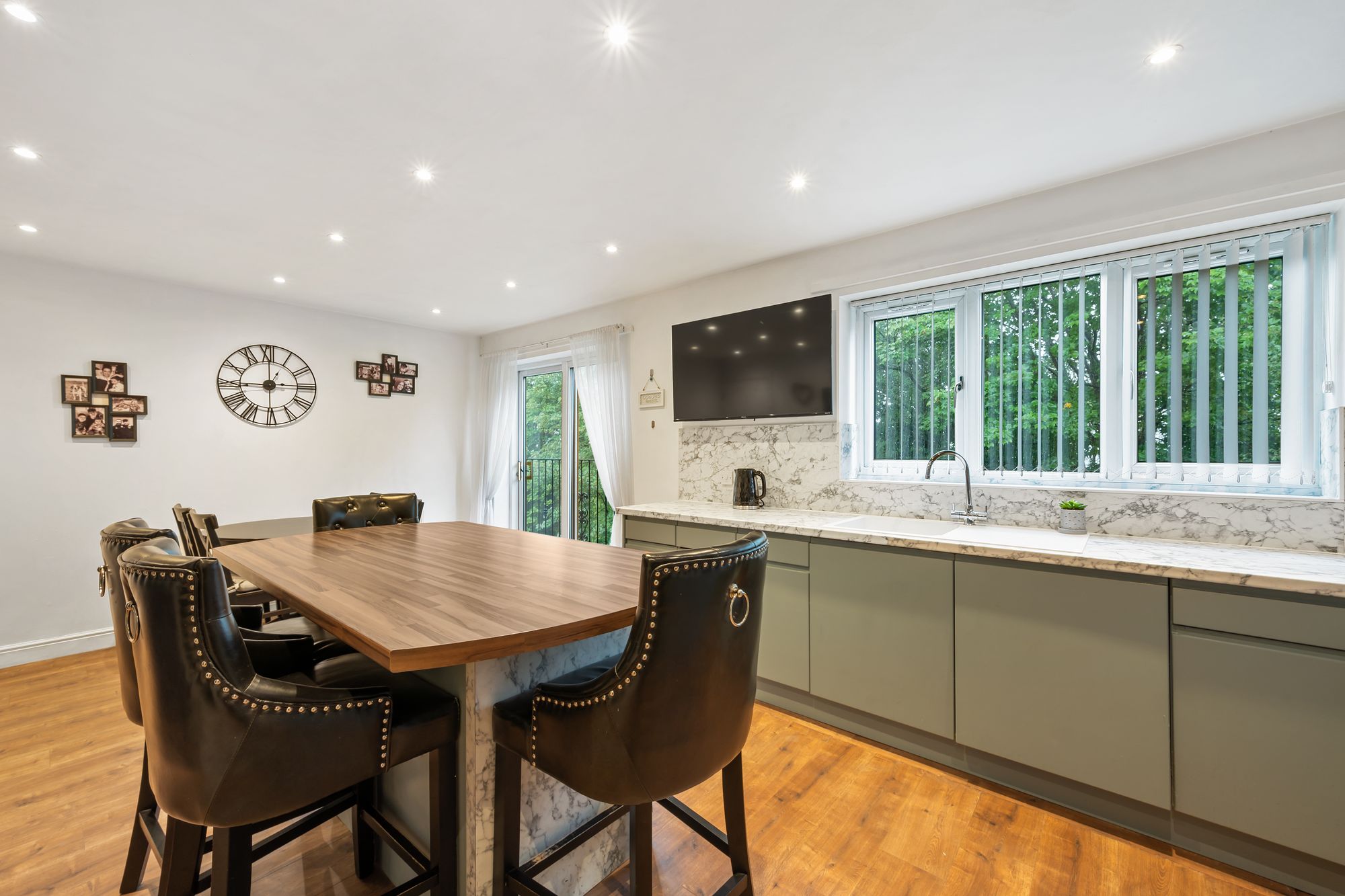 4 bed detached house for sale in Brayston Fold, Manchester  - Property Image 10