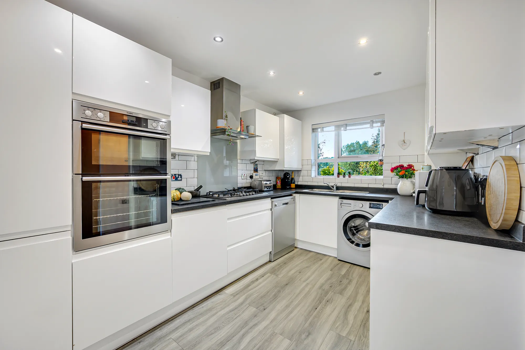 3 bed detached house for sale in Cowslip Close, Salford  - Property Image 7