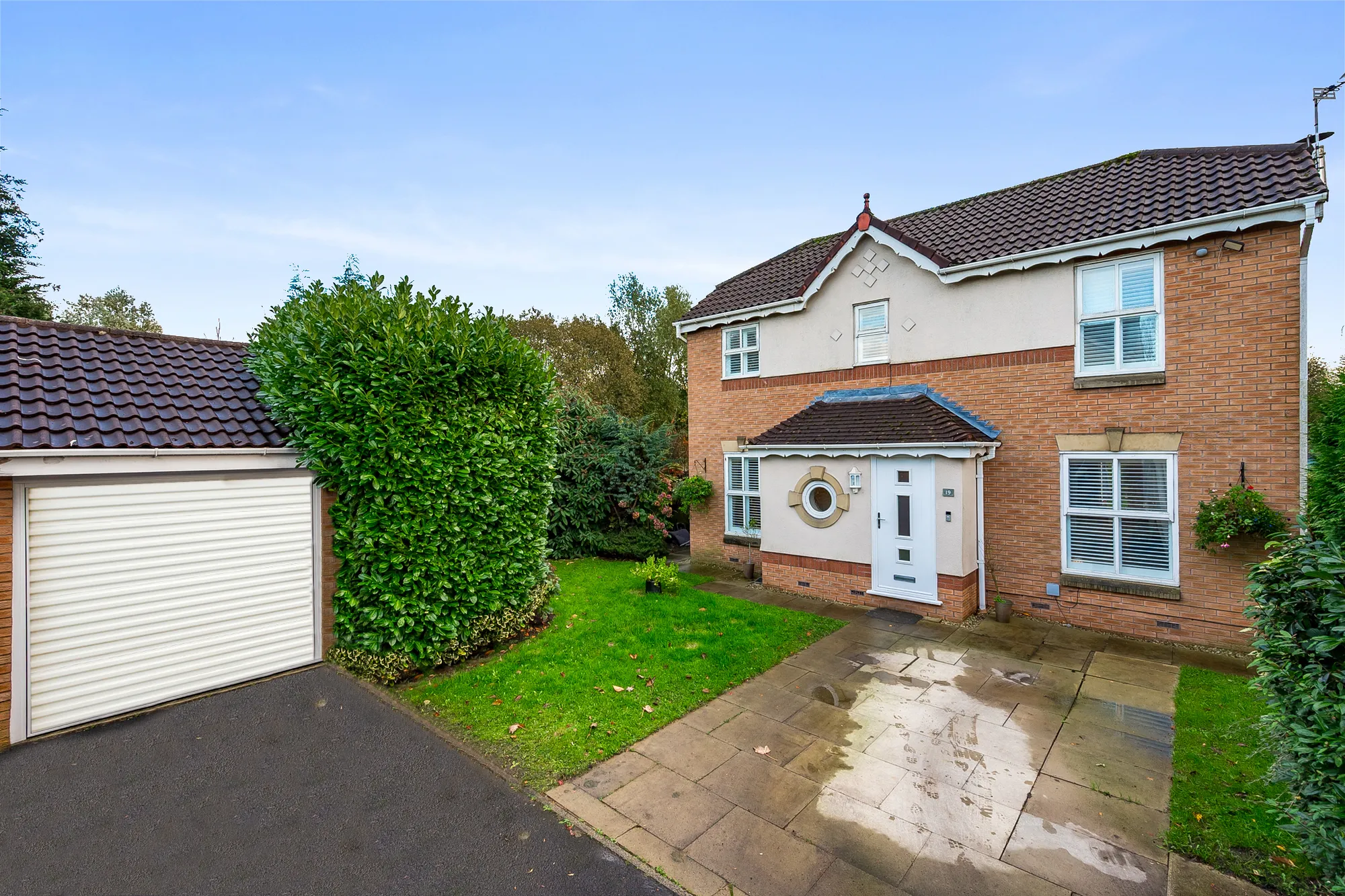 3 bed detached house for sale in Malham Drive, Manchester - Property Image 1
