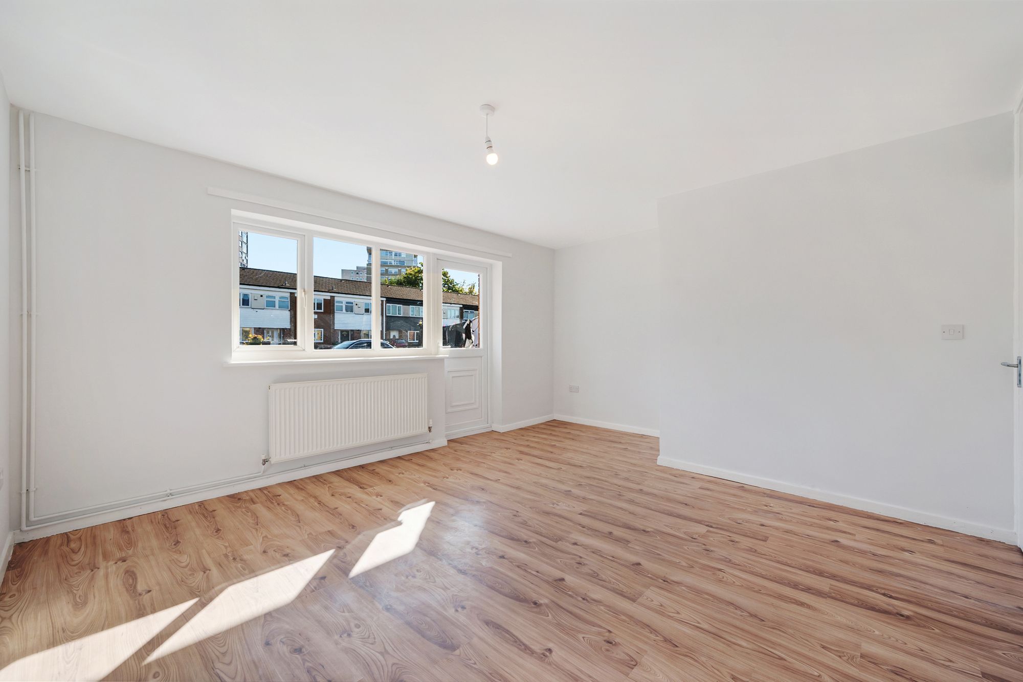 3 bed end of terrace house to rent in Calvine Walk, Manchester  - Property Image 2