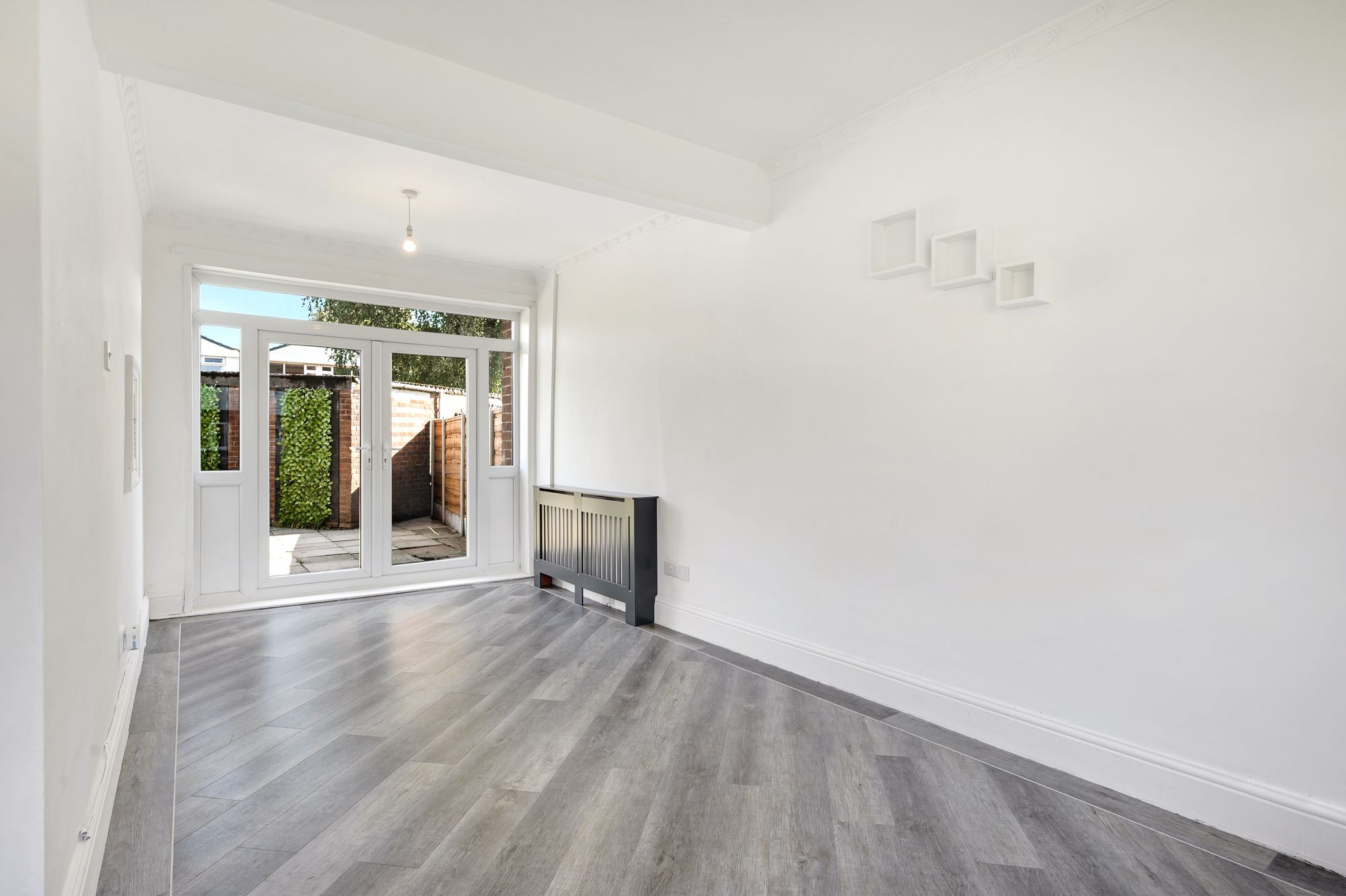 2 bed terraced house to rent in Mossfield Road, Bolton 5