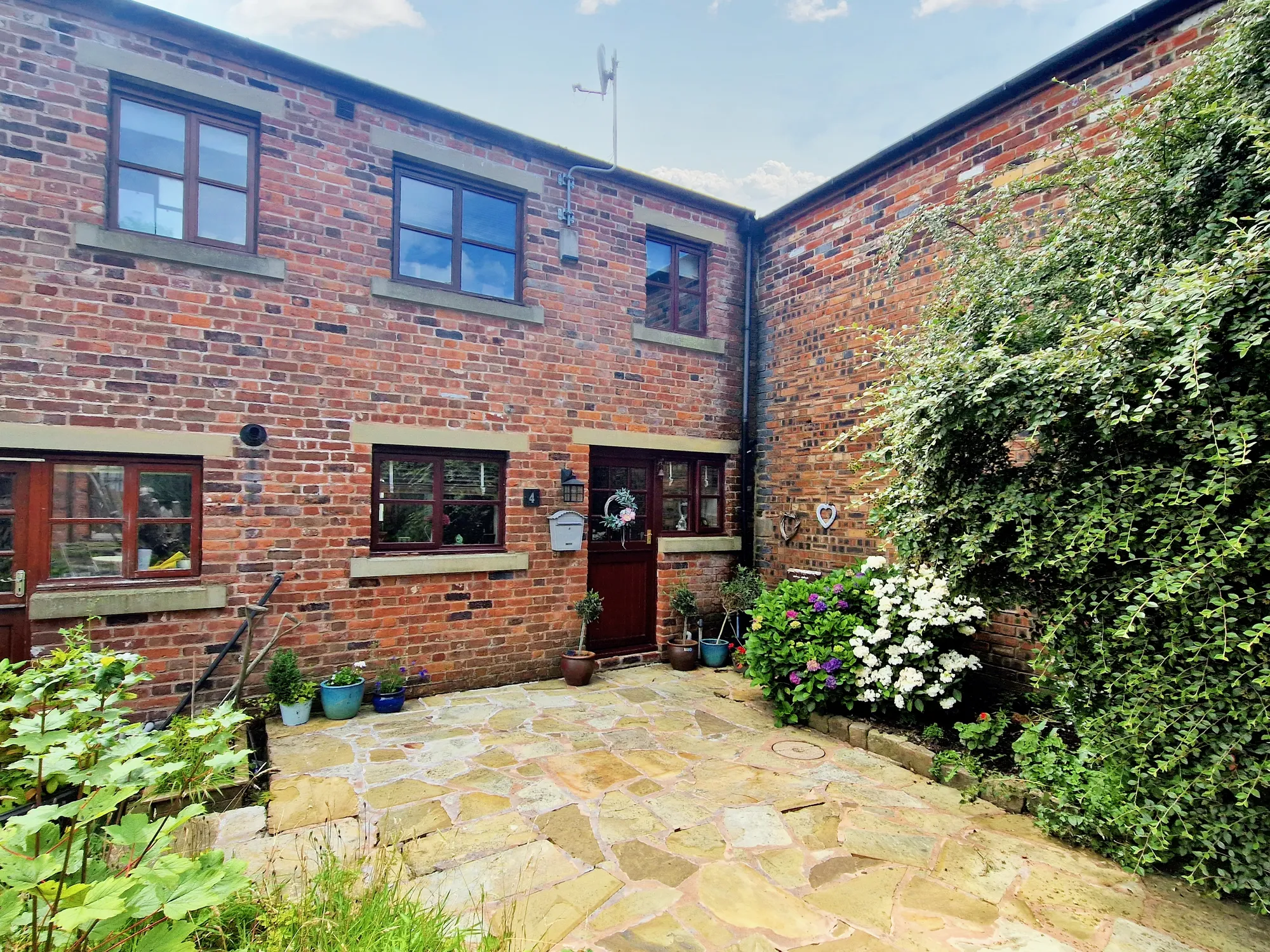 3 bed terraced cottage for sale in Moss Hall Road, Heywood 22