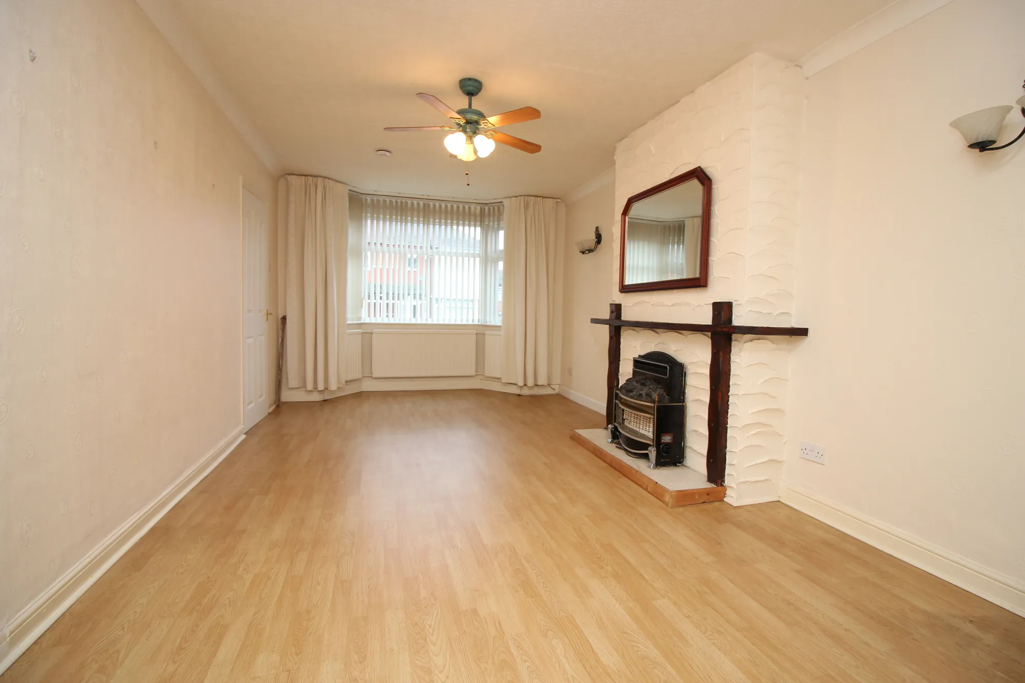 3 bed semi-detached house to rent in Hurford Avenue, Manchester  - Property Image 2