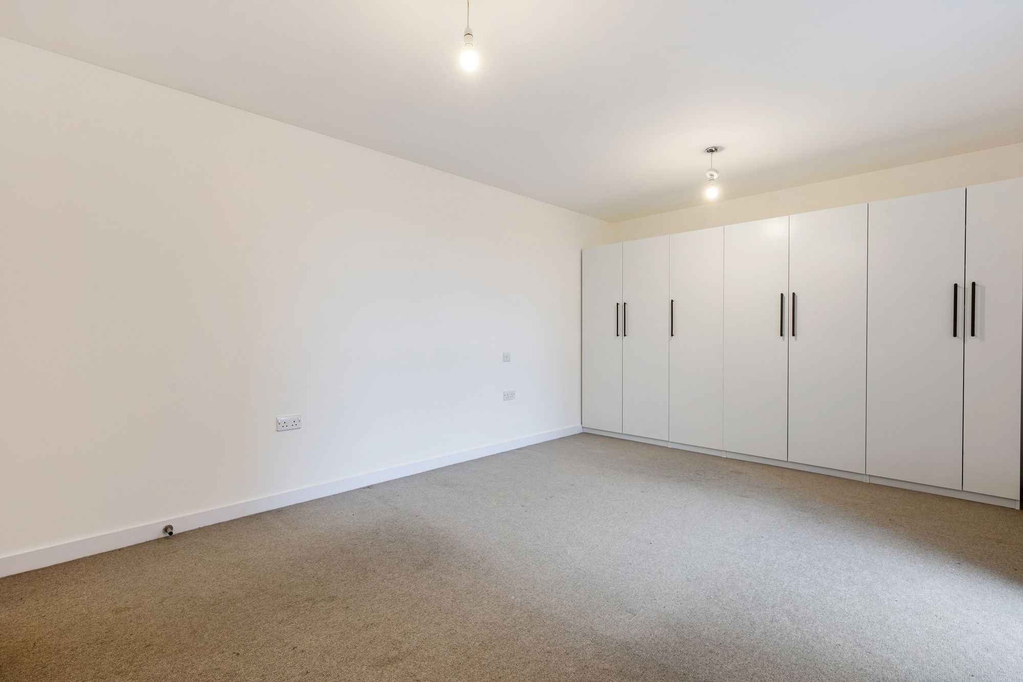 1 bed apartment for sale in St. Johns Gardens, Bury  - Property Image 21