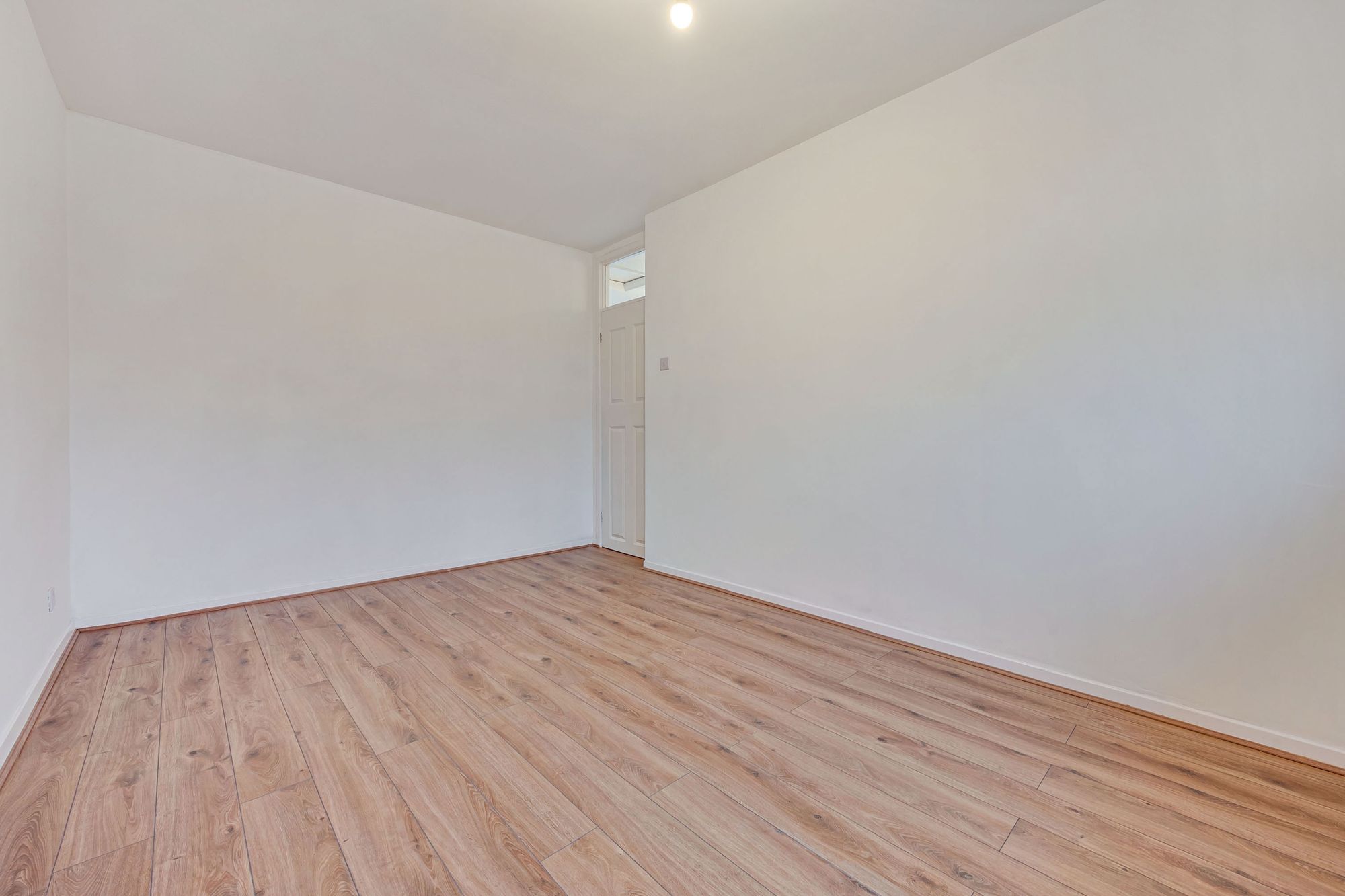 3 bed end of terrace house to rent in Oakford Avenue, Manchester 11