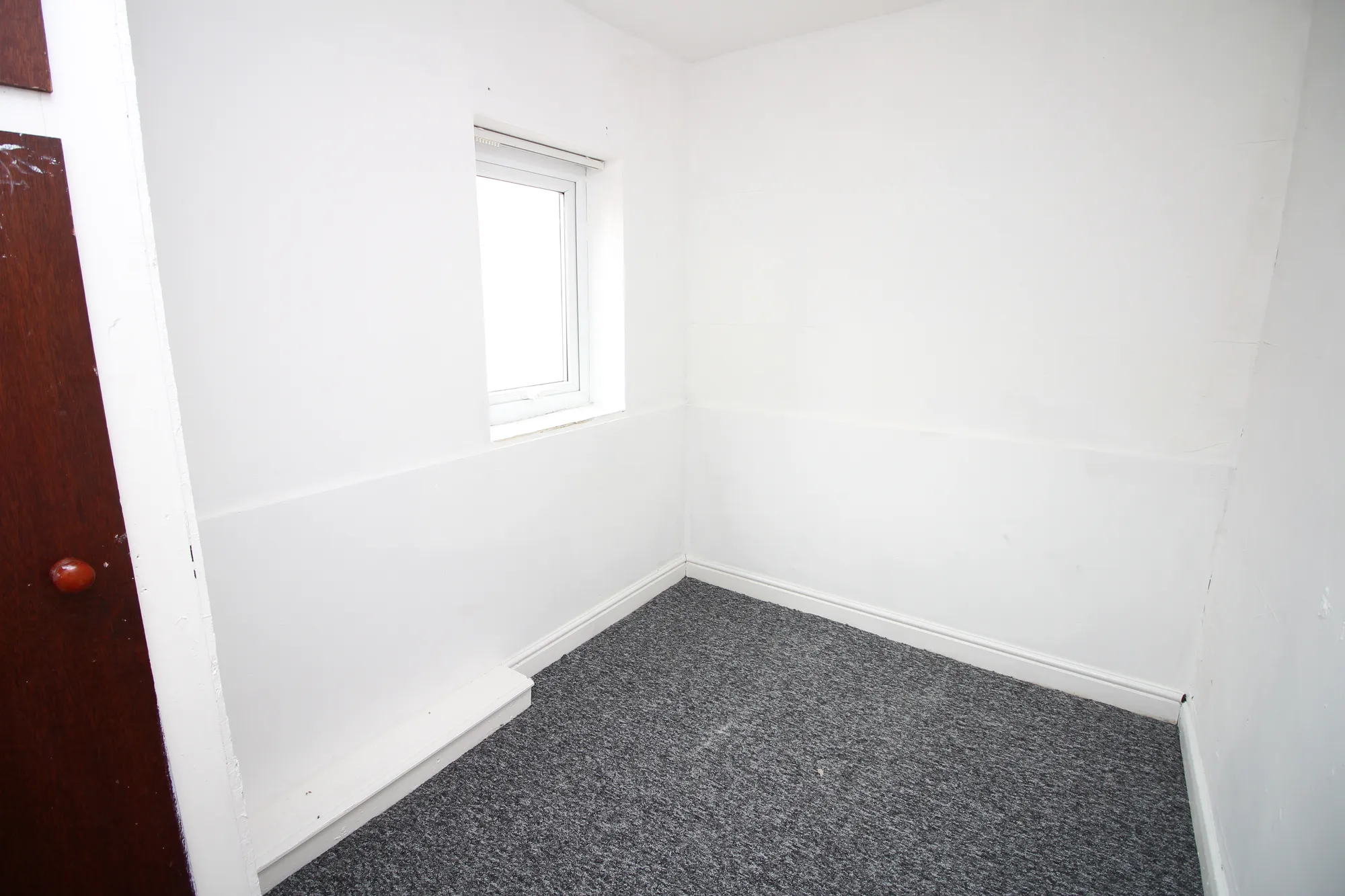3 bed end of terrace house to rent in Cross Lane, Manchester  - Property Image 8