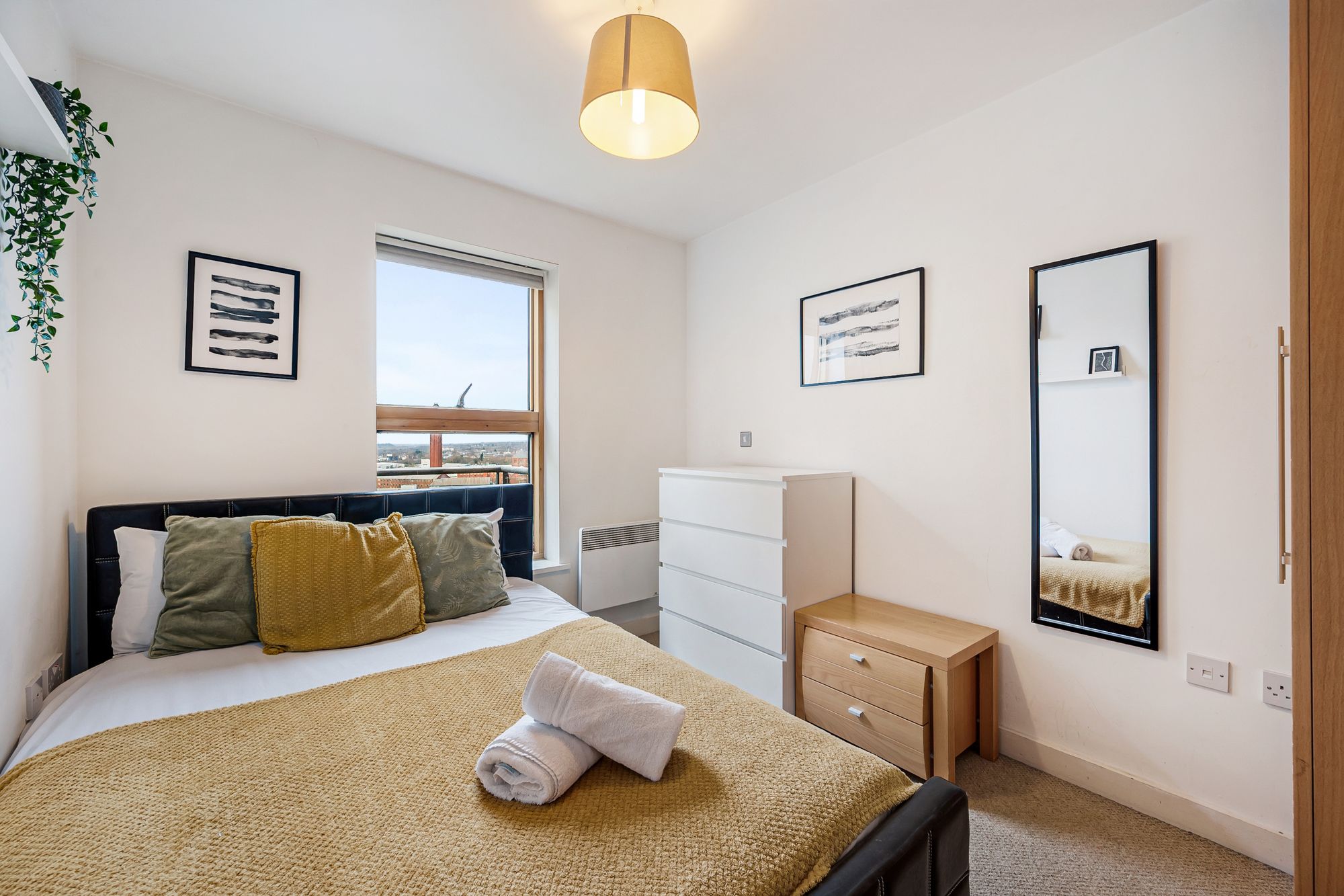 2 bed house to rent in Fernie Street, Manchester 13