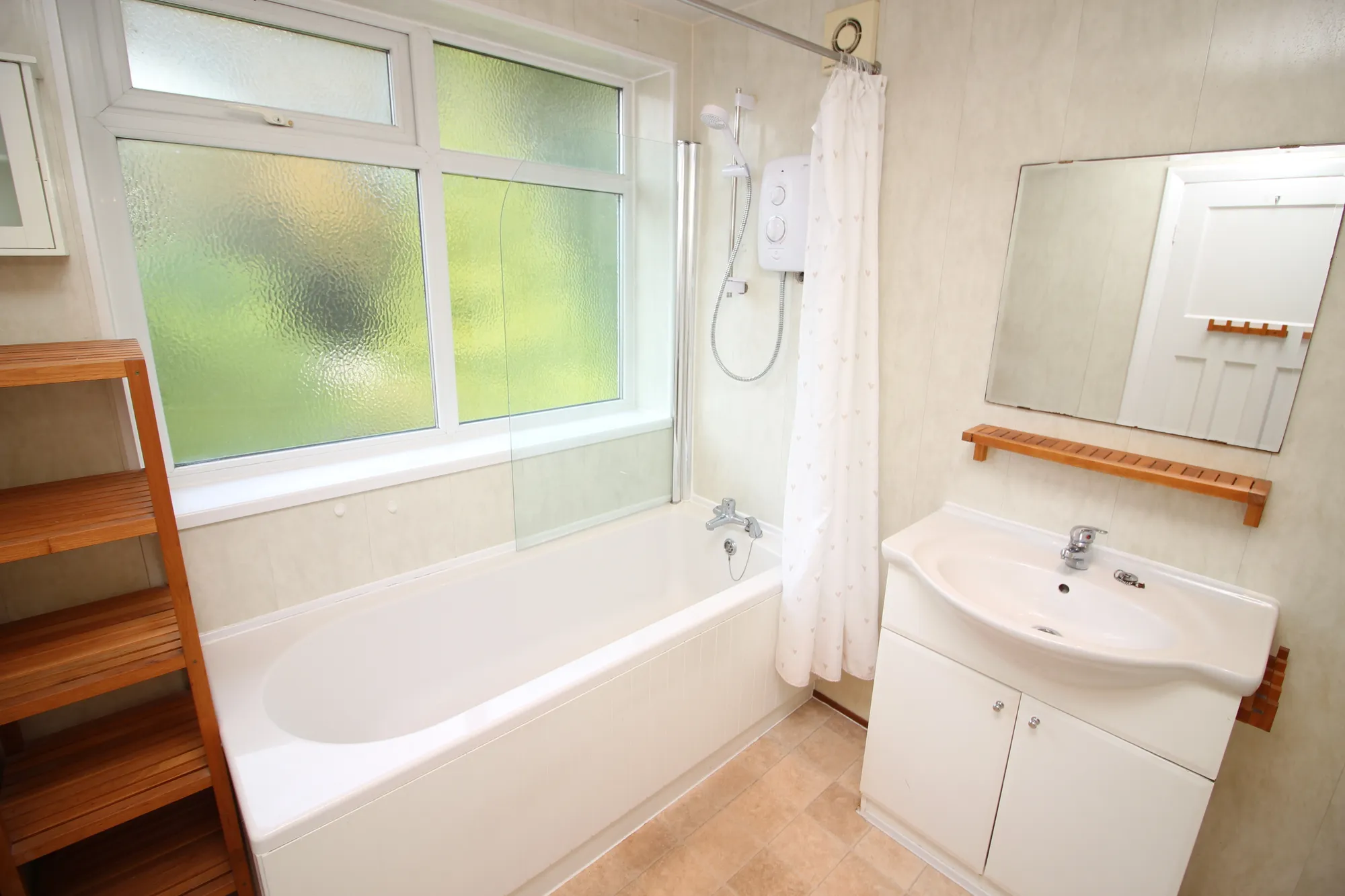 3 bed semi-detached house to rent in Gwendor Avenue, Manchester  - Property Image 8