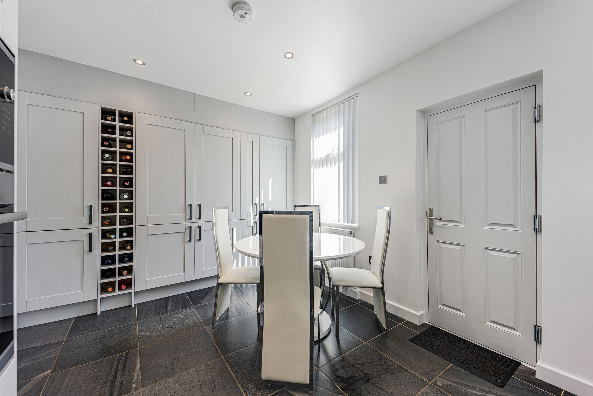 3 bed terraced house to rent in Essex Street, Bolton 8