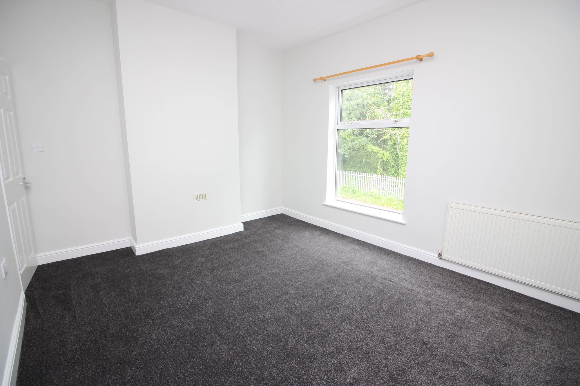 2 bed terraced house to rent in Park Road, Manchester  - Property Image 7