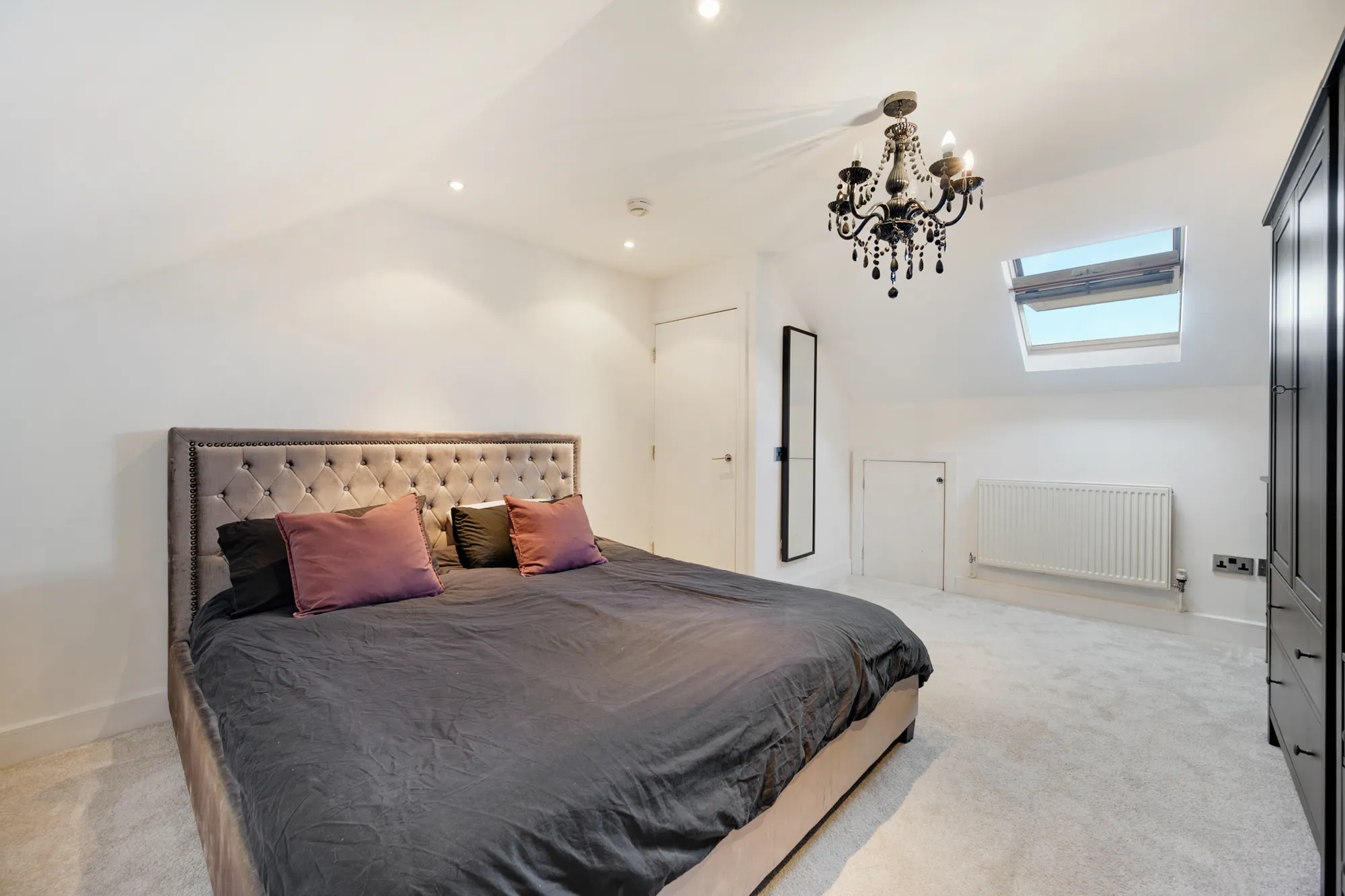 3 bed terraced house for sale in Cross Street, Bury  - Property Image 24