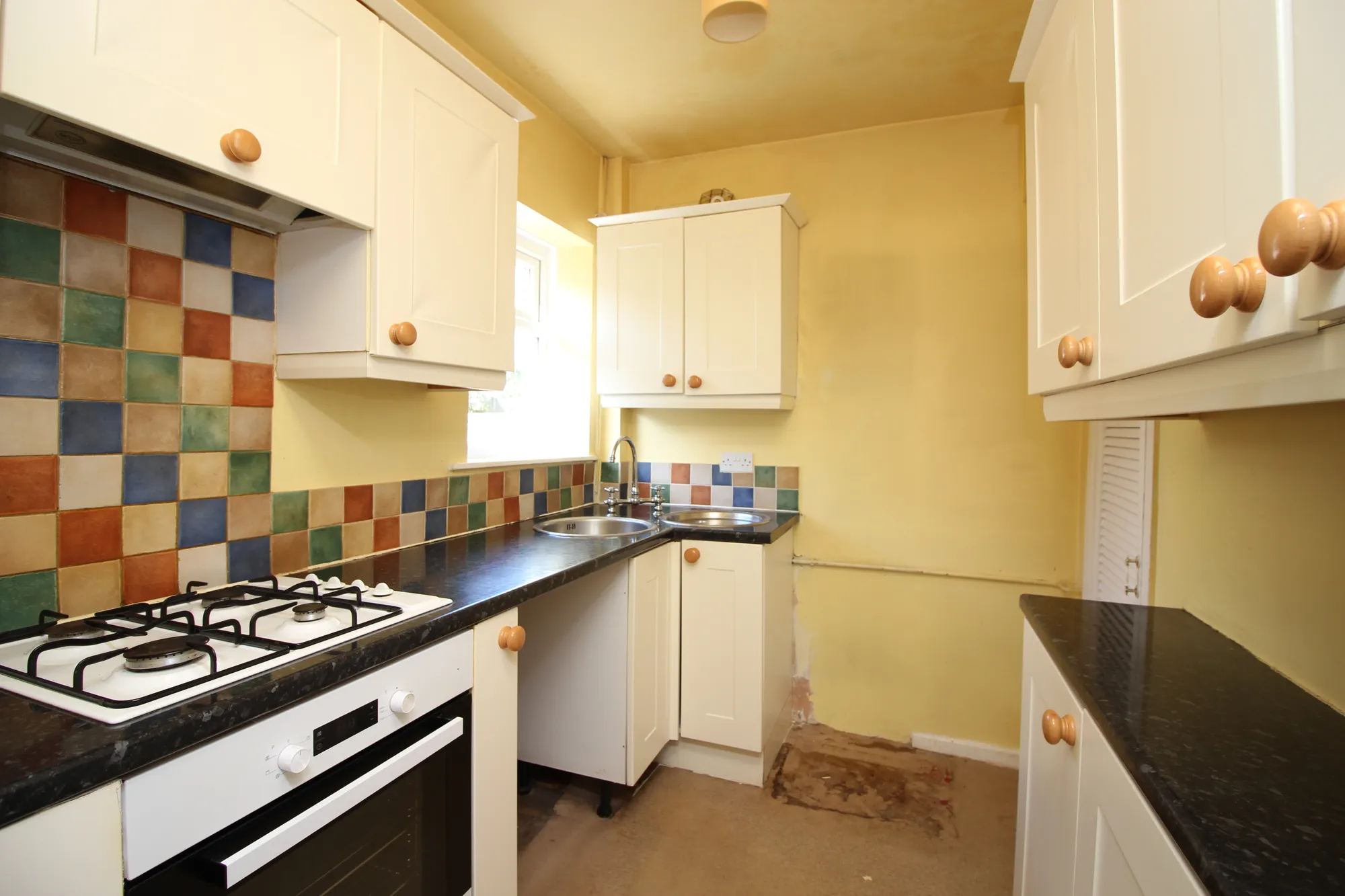 3 bed terraced house to rent in Greenside Lane, Manchester 2