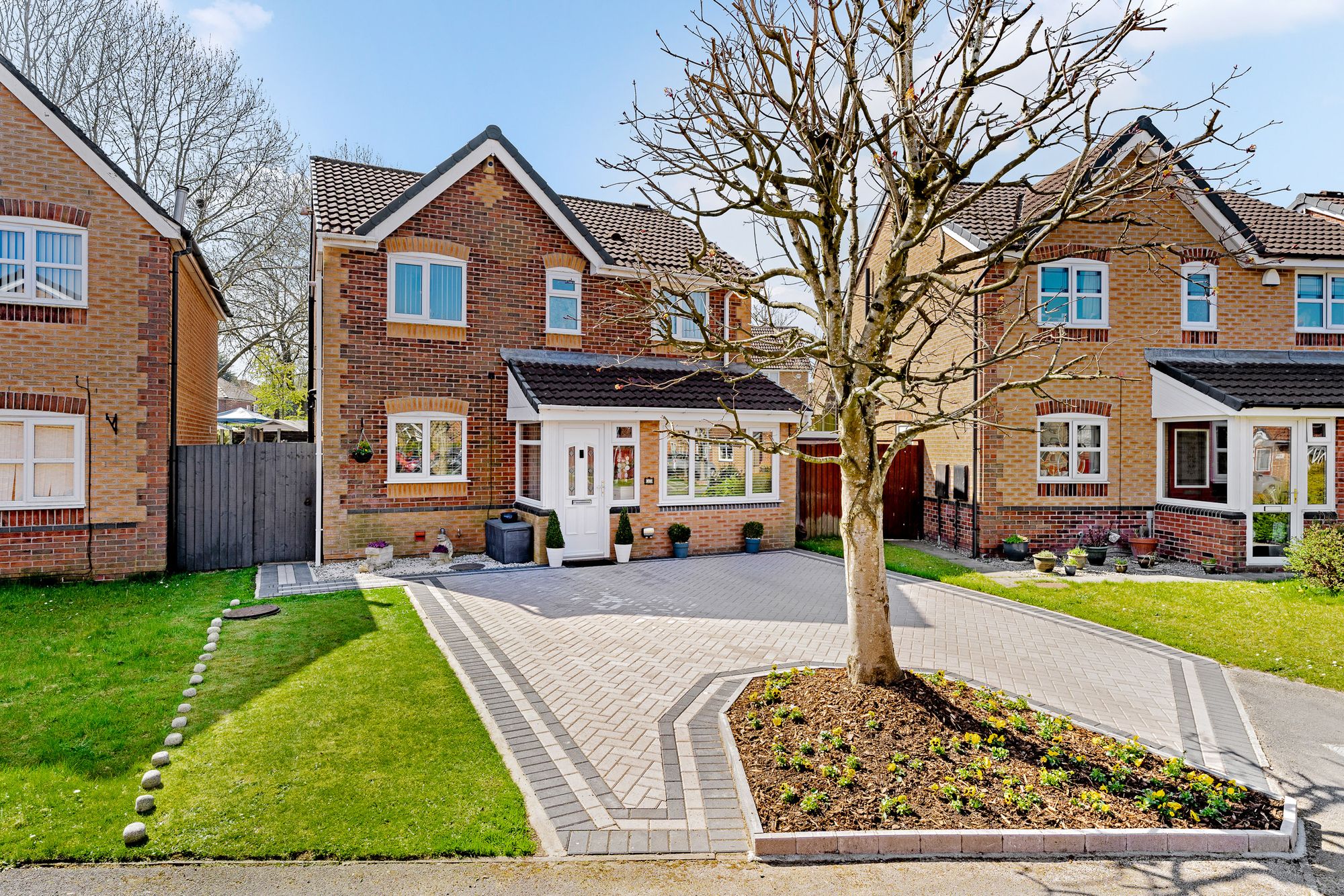 4 bed detached house for sale in Billberry Close, Manchester  - Property Image 1