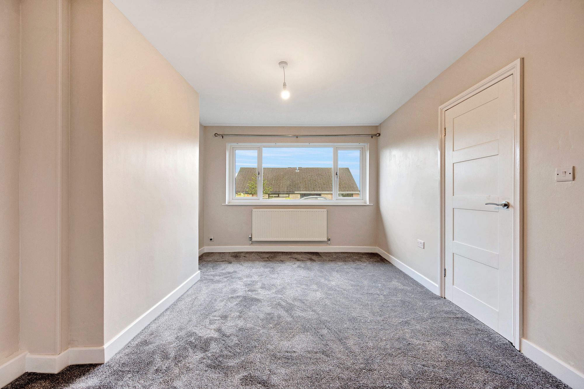 3 bed semi-detached house to rent in Chapter Road, Darwen 4