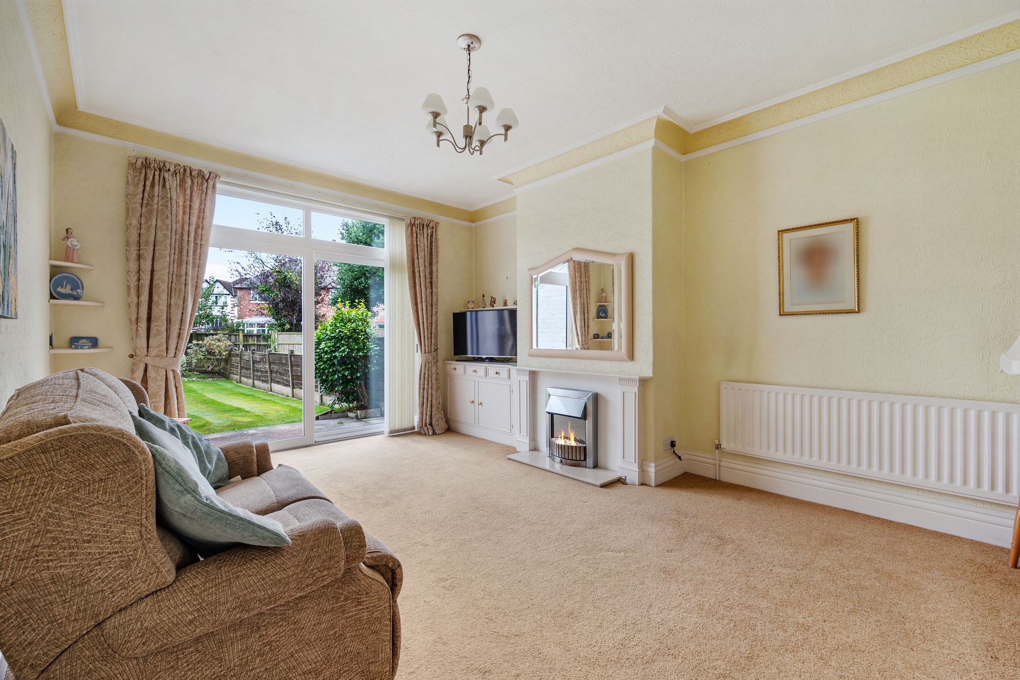 4 bed semi-detached house for sale in Heywood Road, Manchester  - Property Image 6