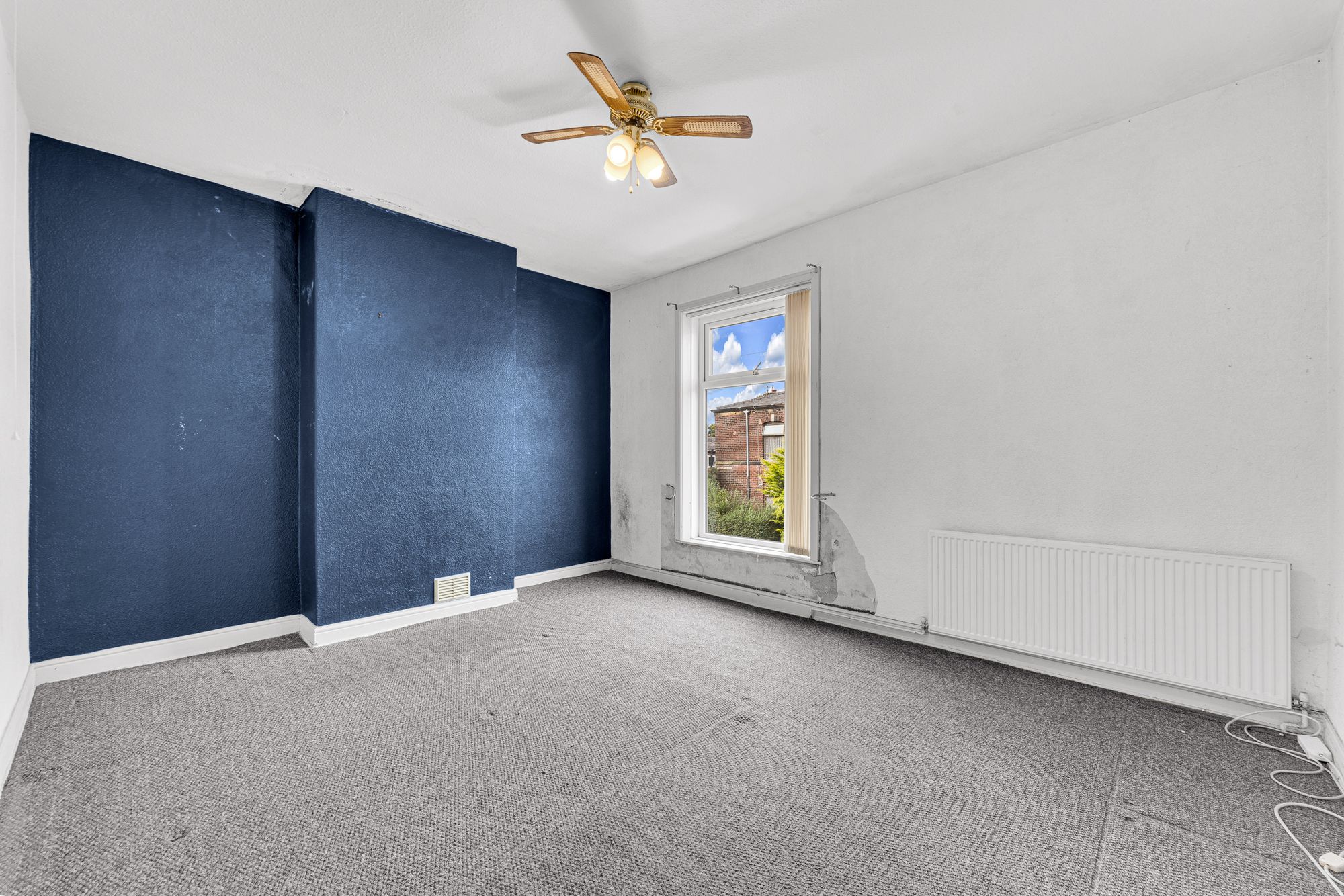 2 bed terraced house for sale in Chesham Road, Bury  - Property Image 14