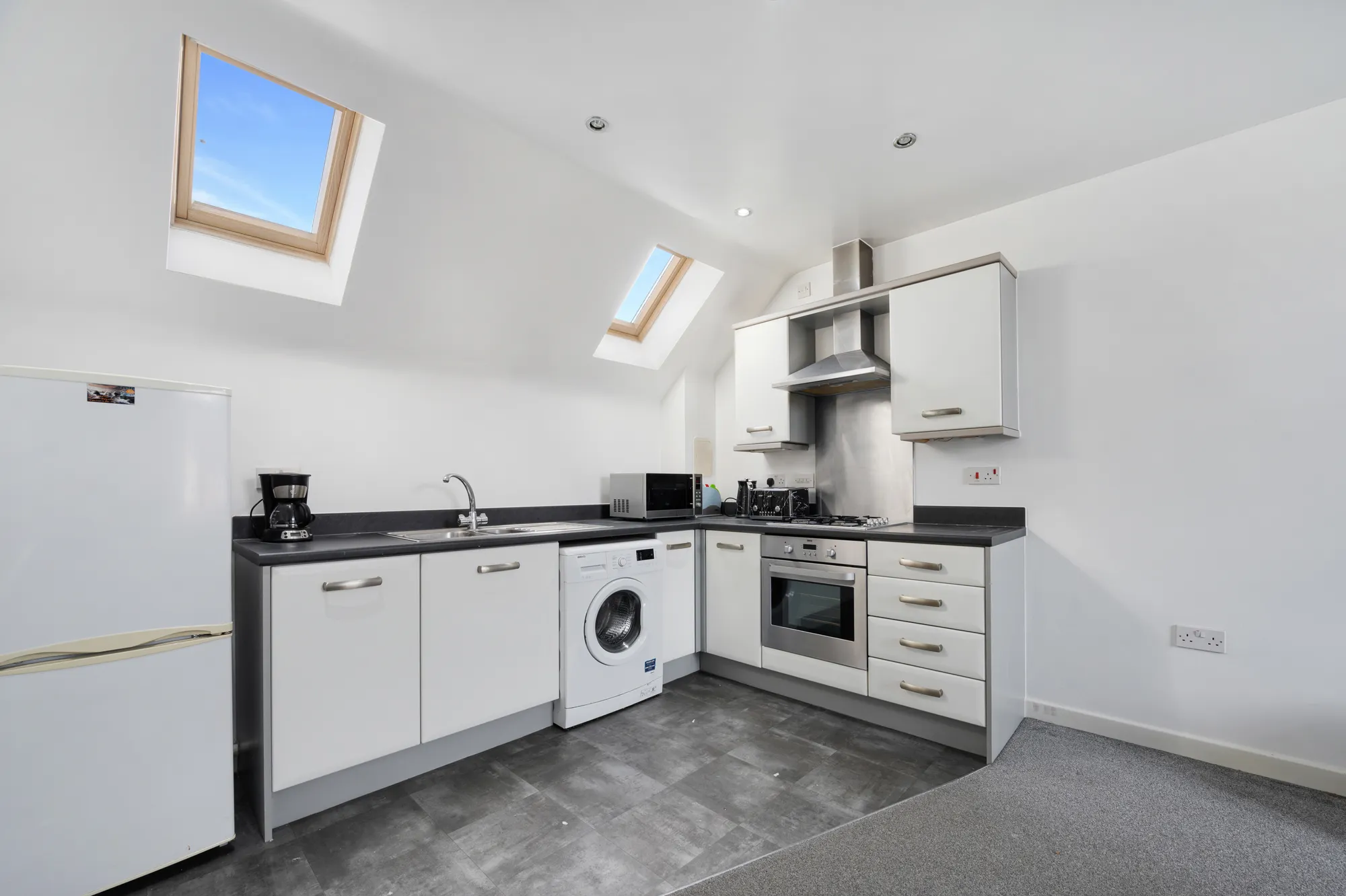 2 bed for sale in Dickens Close, Salford  - Property Image 7