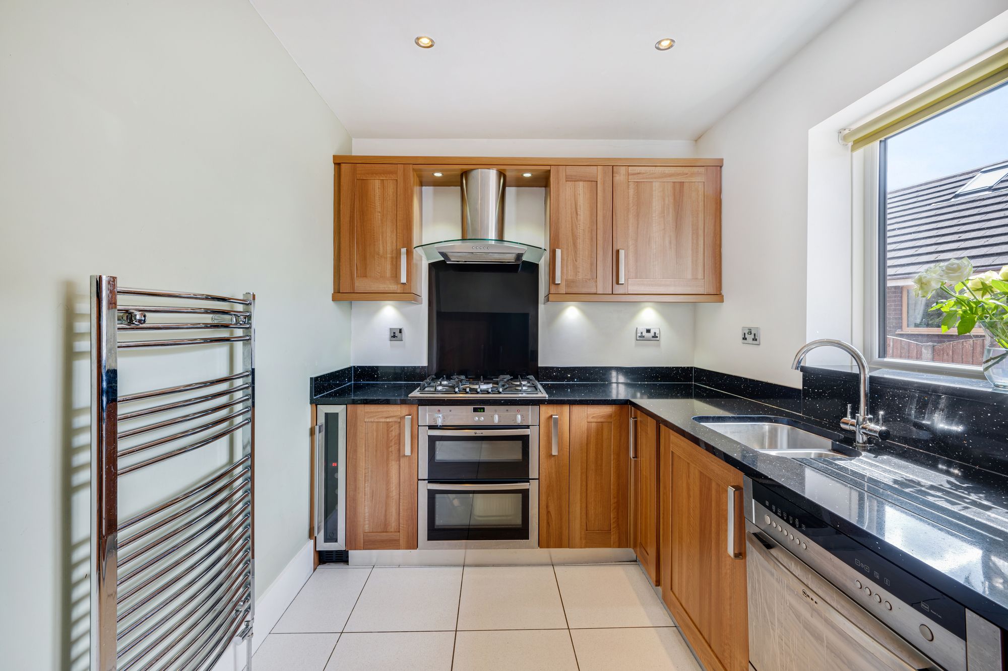 2 bed detached house for sale in Middlegate Green, Rossendale  - Property Image 6