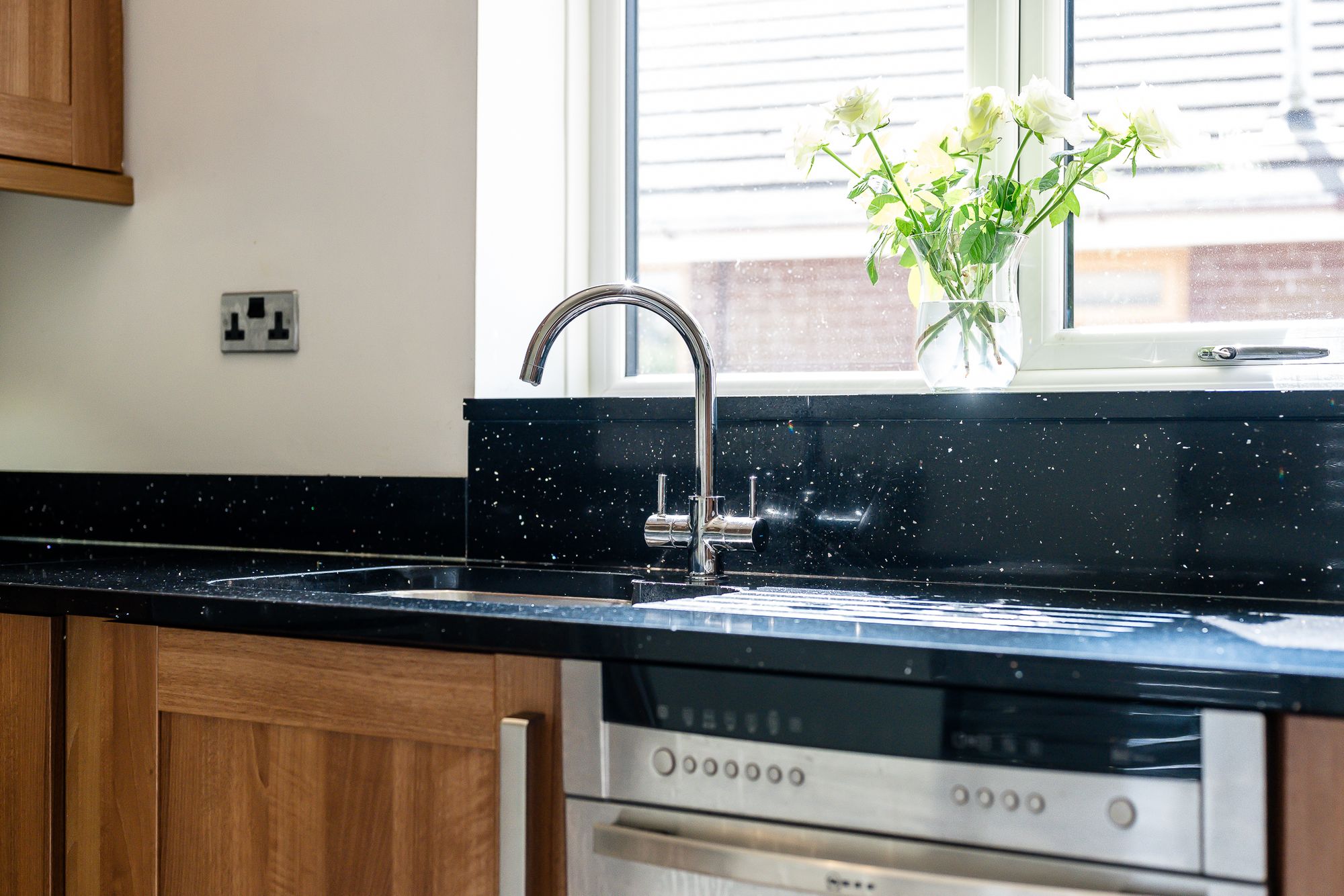 2 bed detached house for sale in Middlegate Green, Rossendale  - Property Image 7