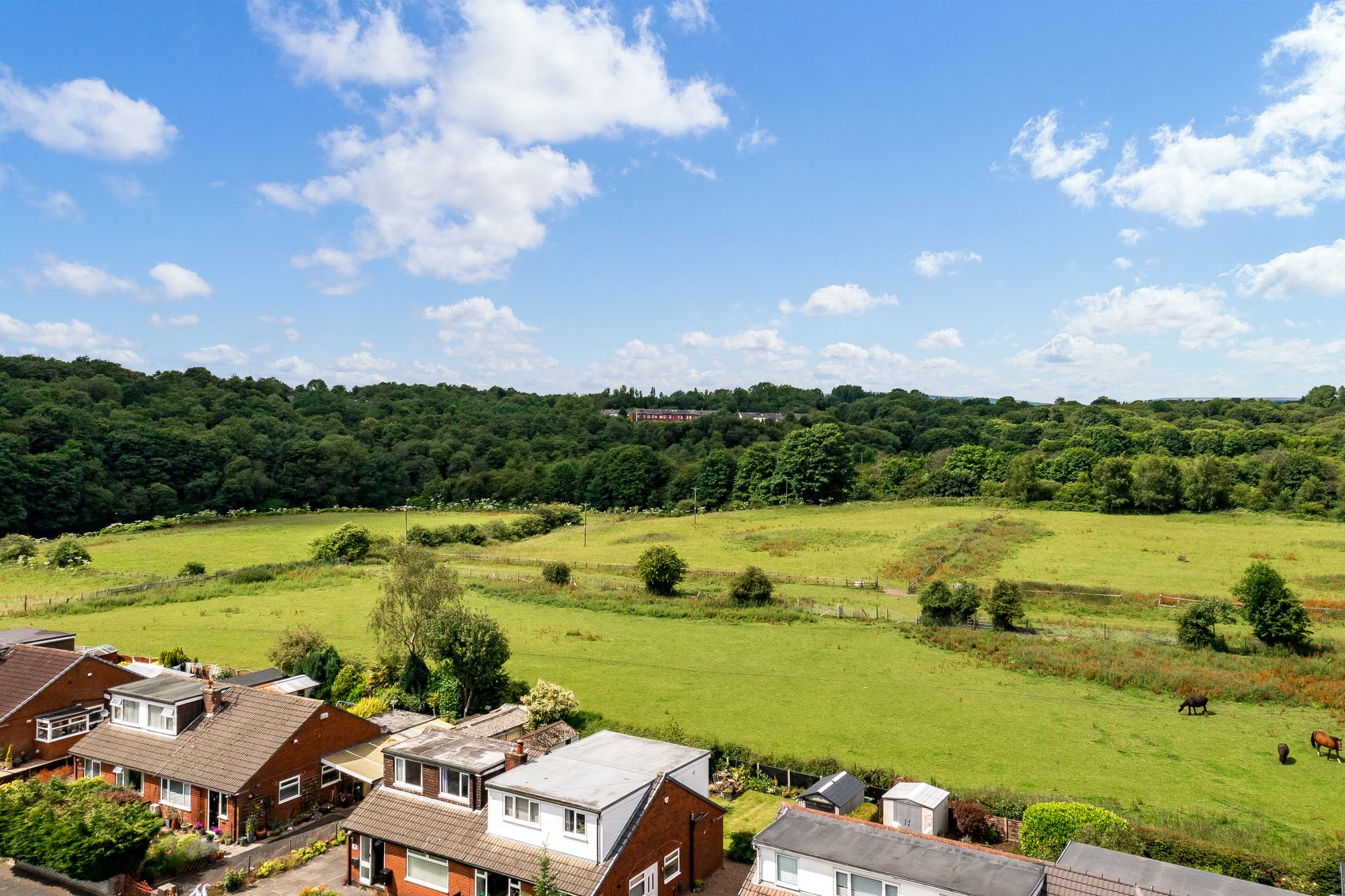 3 bed house for sale in Pickering Close, Manchester  - Property Image 37