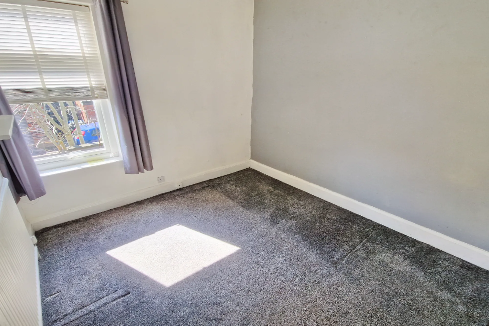 2 bed terraced house to rent in Ducie Street, Manchester 7