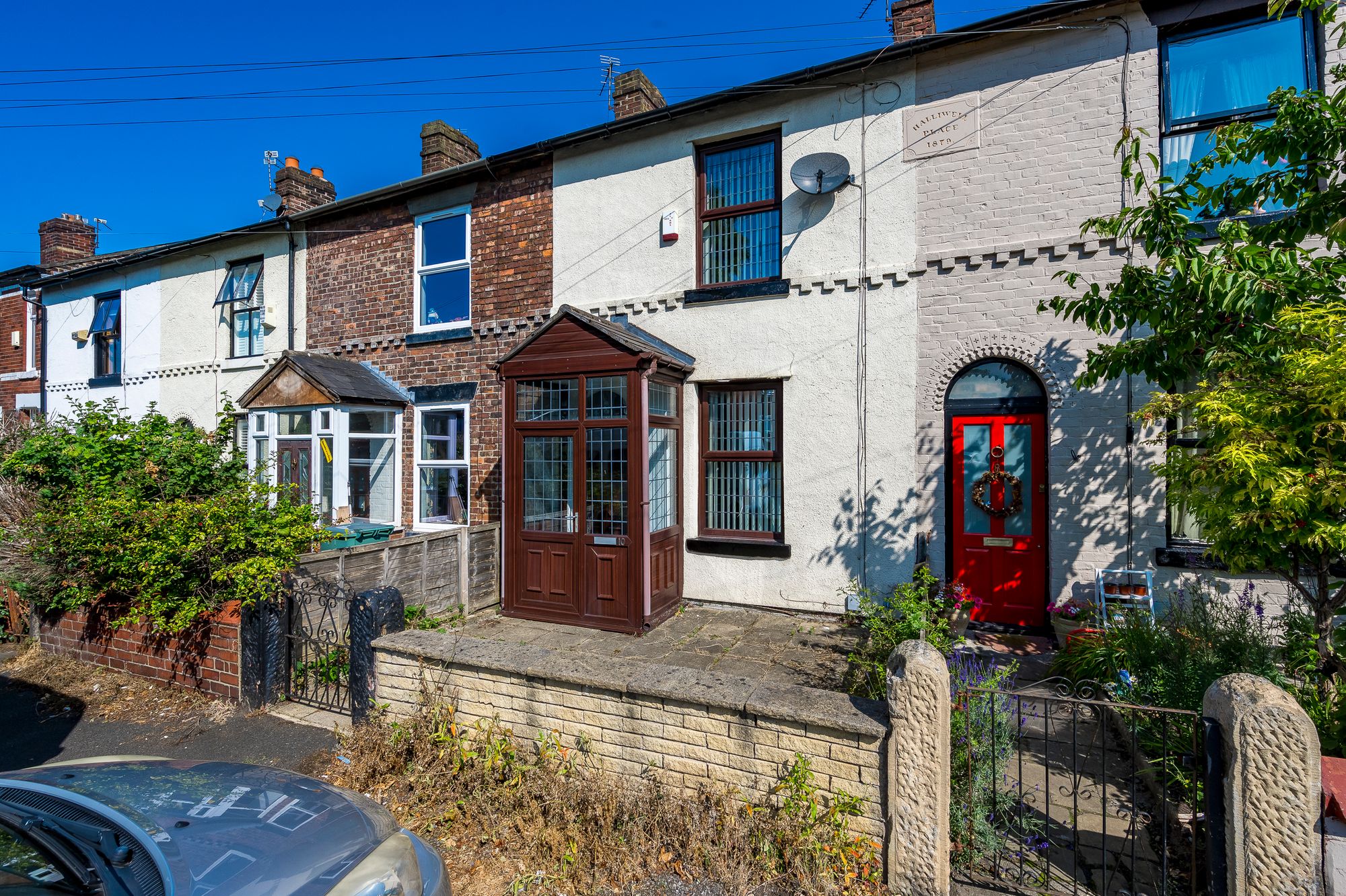2 bed terraced house to rent in Hampden Road, Manchester, M25