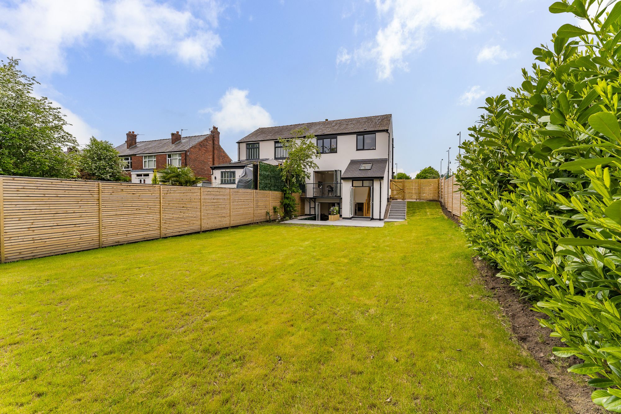 3 bed semi-detached house to rent in Bury New Road, Manchester  - Property Image 38