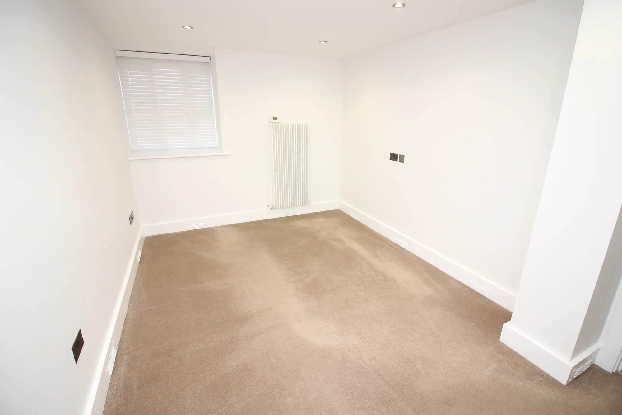 2 bed apartment to rent in Manchester Road, Bury 6