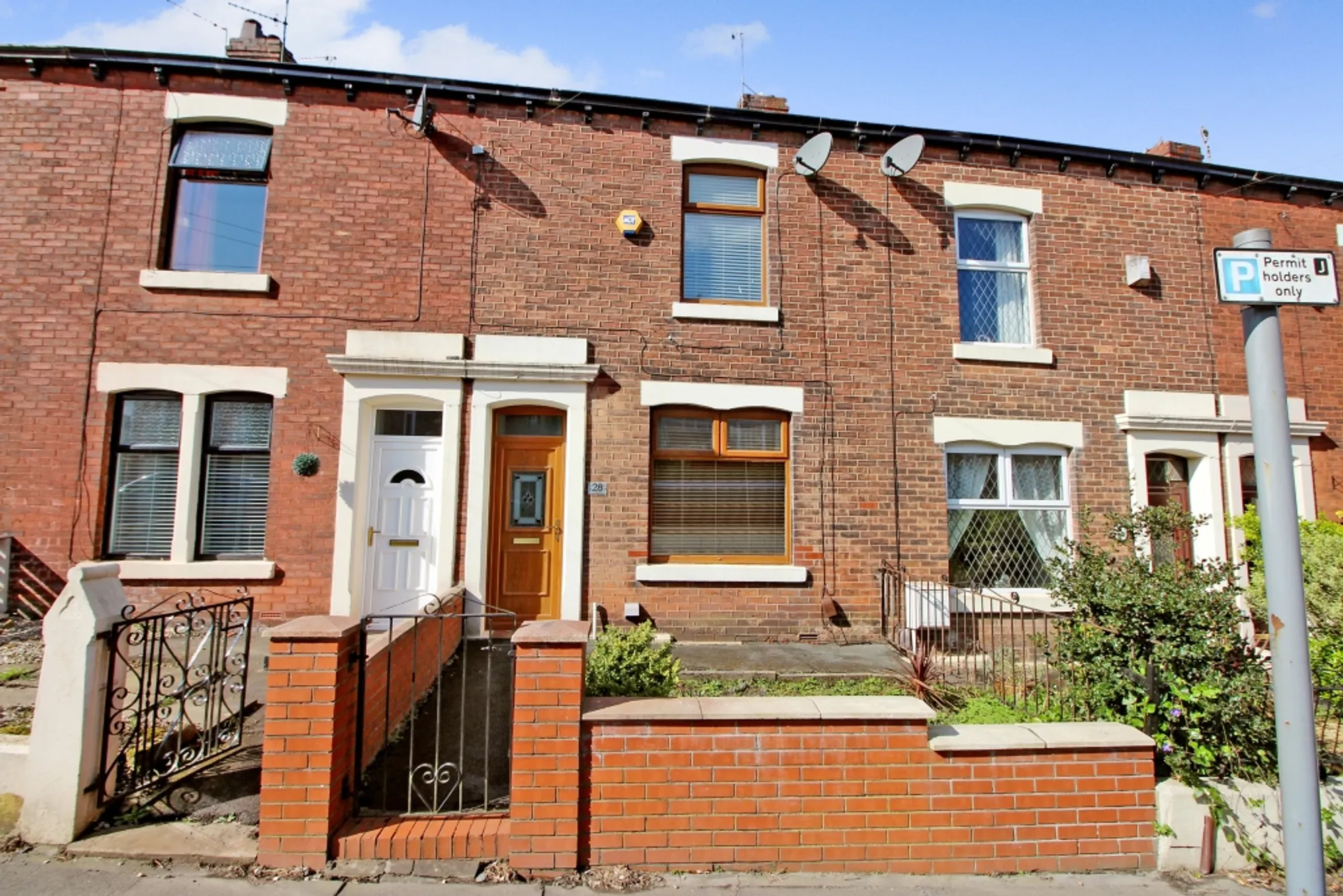 2 bed terraced house to rent in Heys Lane, Blackburn  - Property Image 1