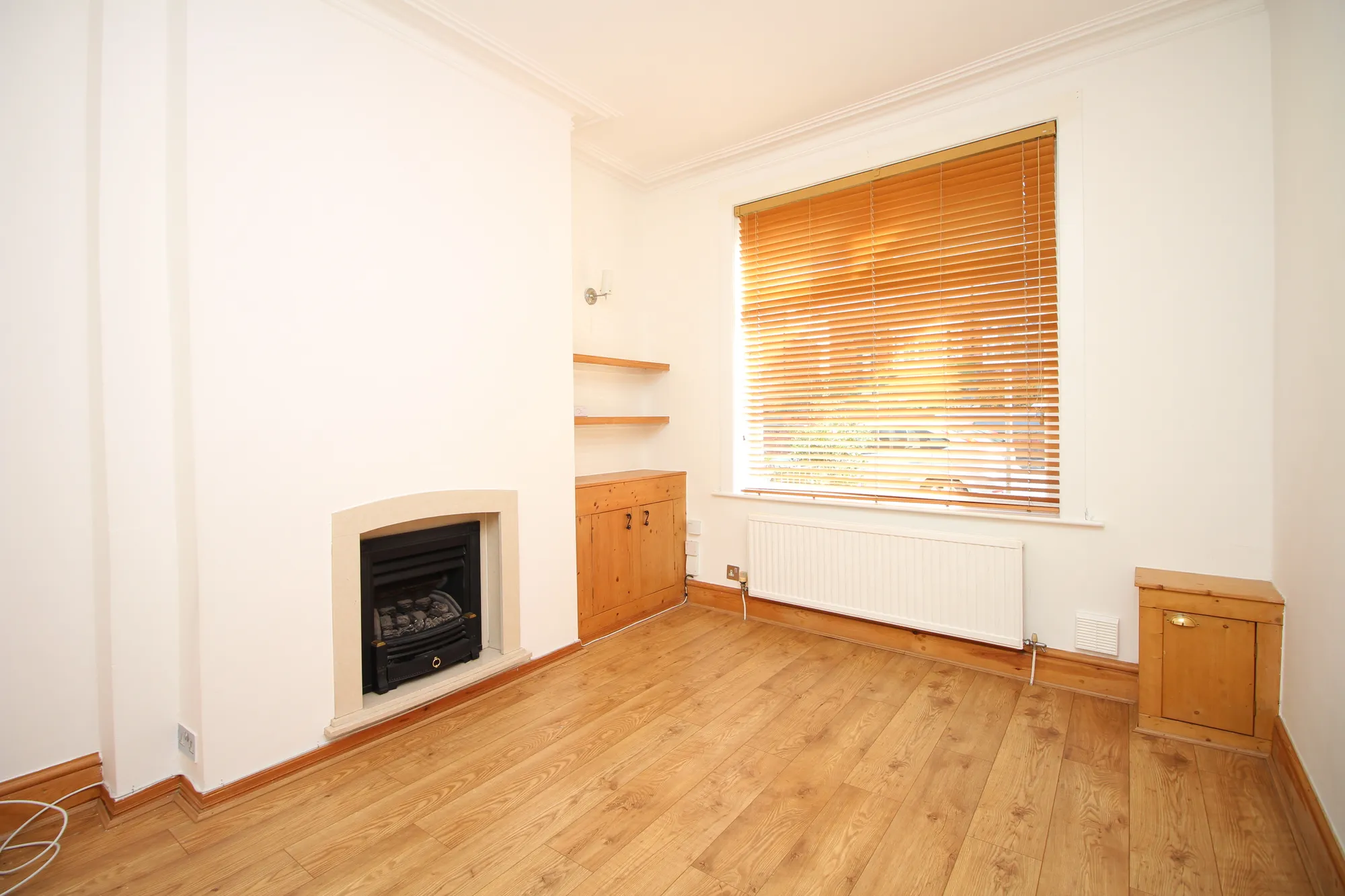 2 bed terraced house to rent in Heys Lane, Blackburn  - Property Image 2