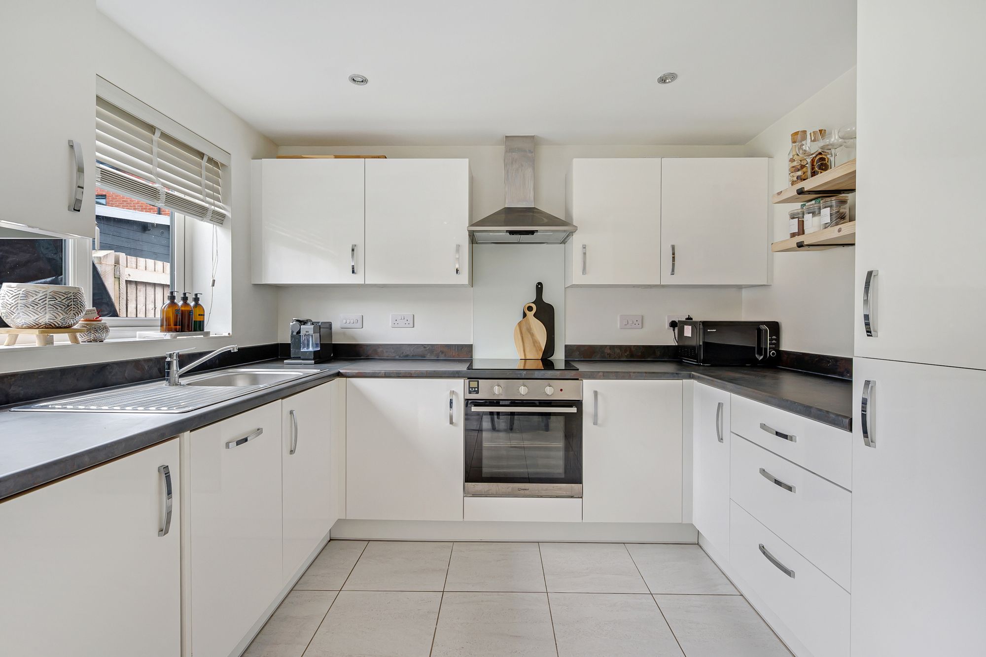 3 bed semi-detached house for sale in Hope Road, Salford  - Property Image 10