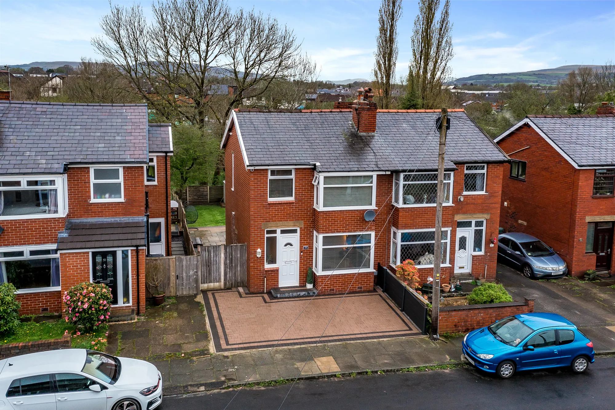 3 bed semi-detached house for sale in Holcombe Avenue, Bury - Property Image 1