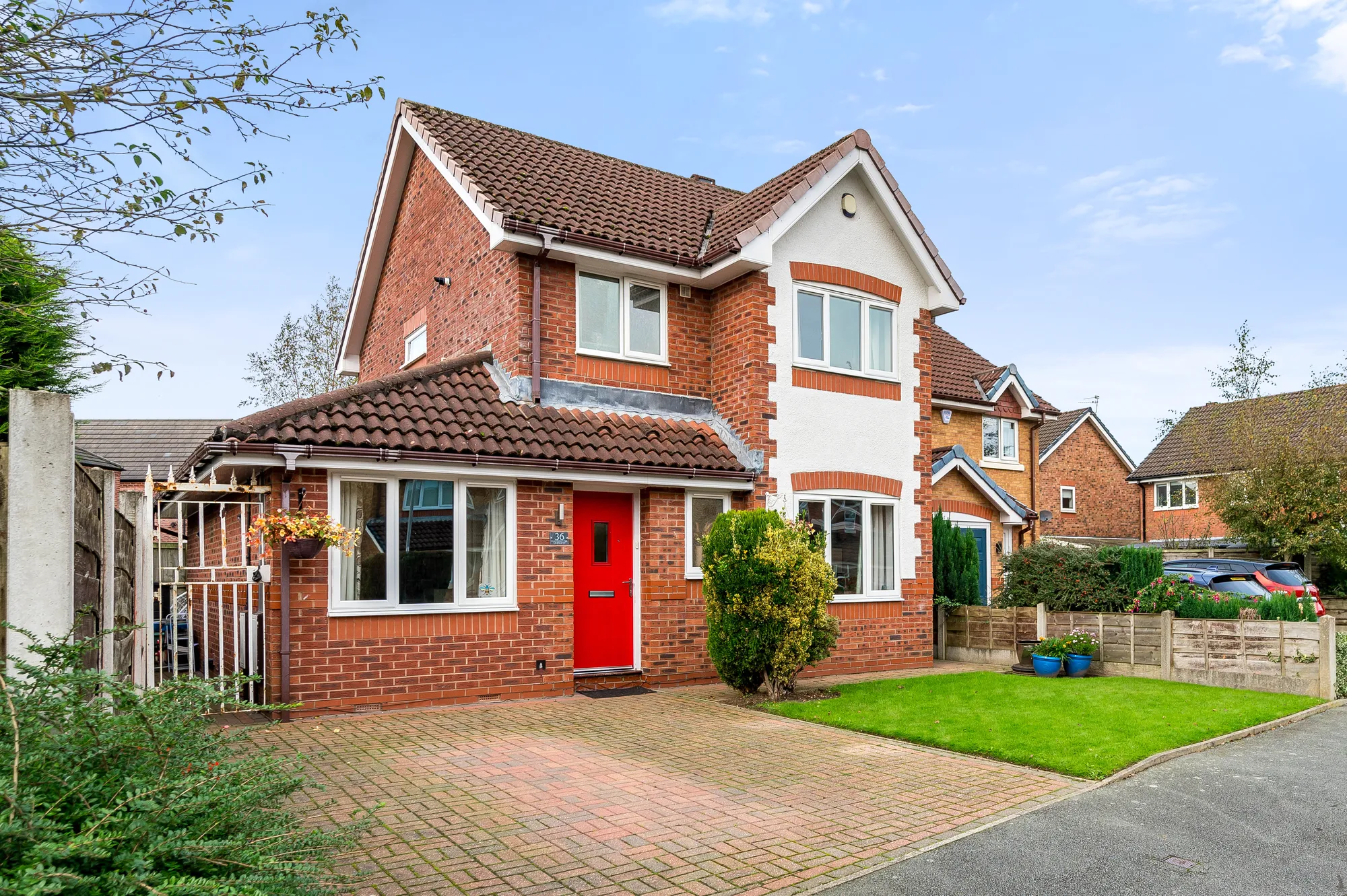 3 bed detached house for sale in Haweswater Crescent, Bury  - Property Image 1