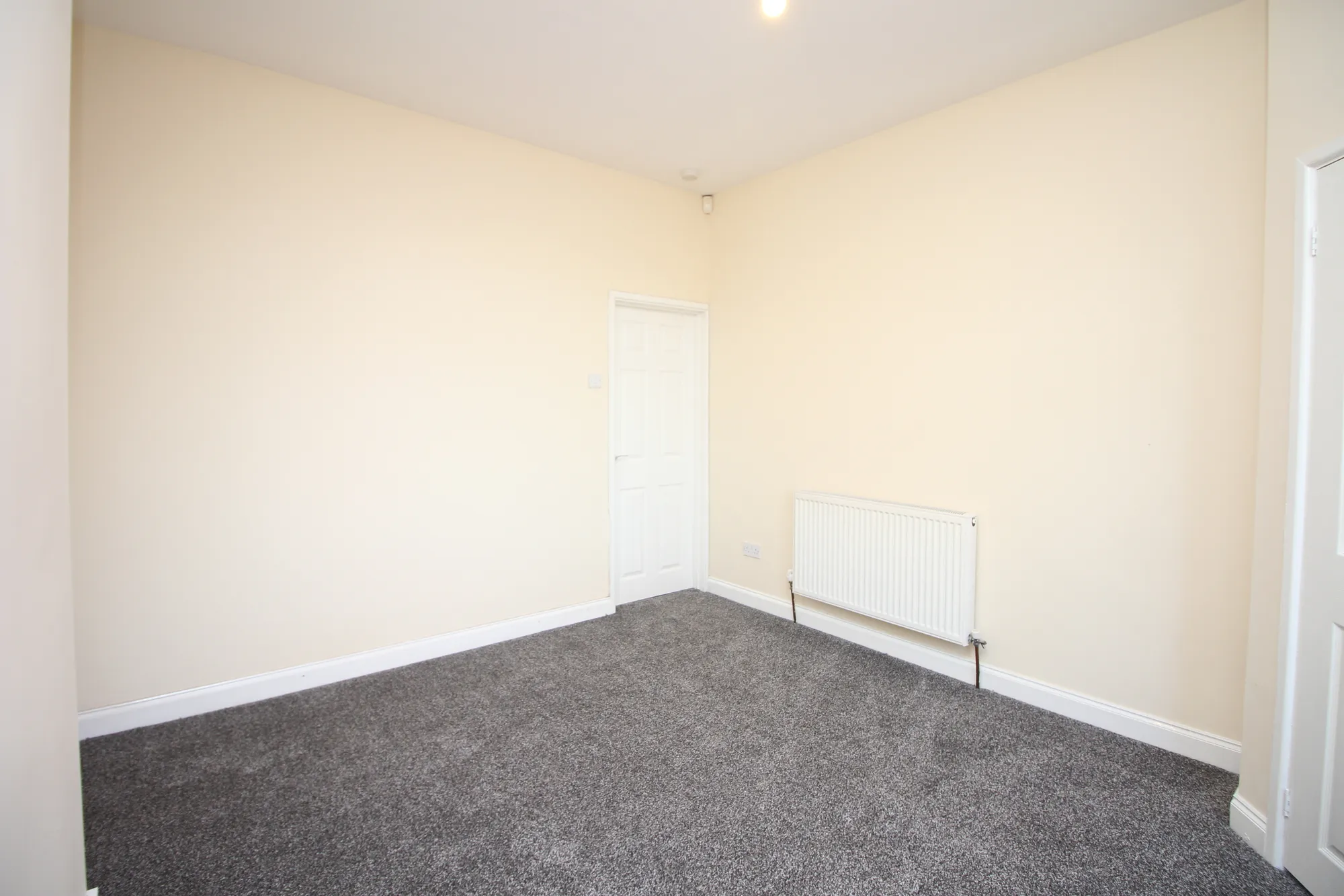 2 bed mid-terraced house to rent in Union Road, Bolton  - Property Image 4