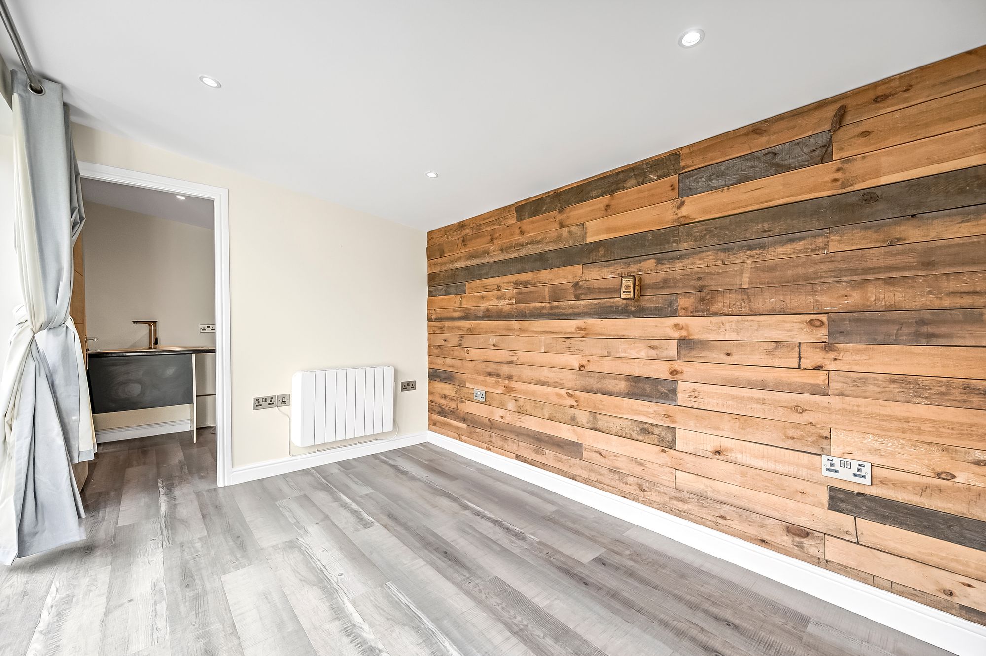 2 bed semi-detached bungalow to rent in New Heys Way, Bolton  - Property Image 21