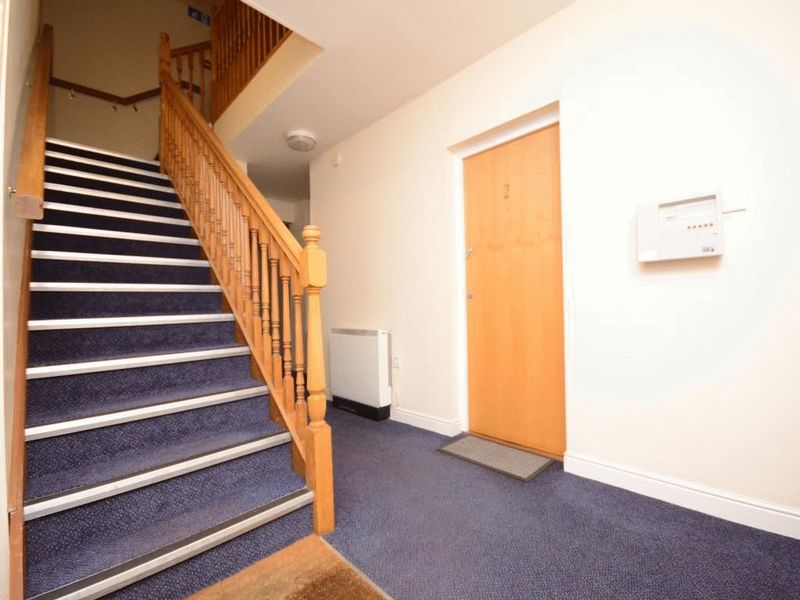2 bed flat to rent in Ellesmere Road, Manchester  - Property Image 13
