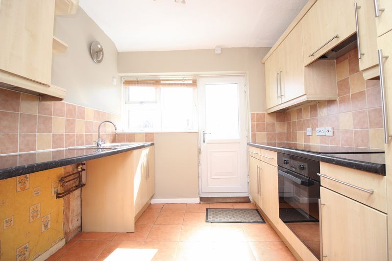 2 bed flat to rent in Barnside Avenue, Manchester  - Property Image 3