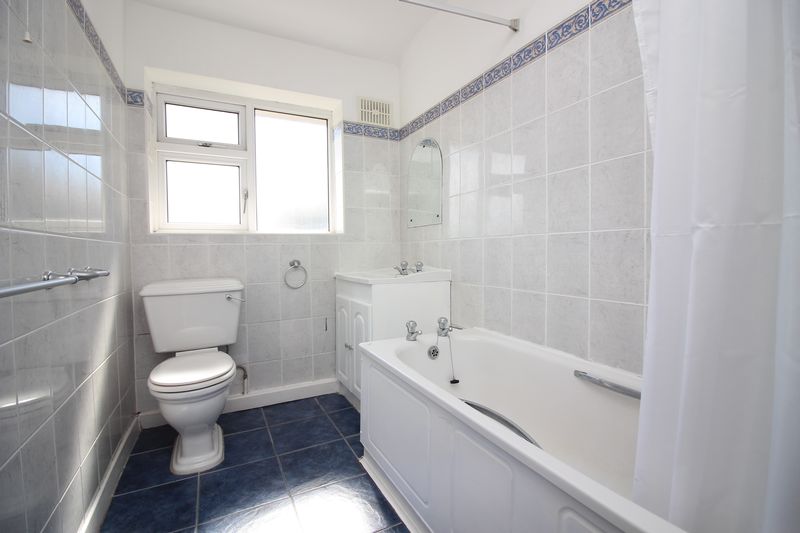 2 bed flat to rent in Barnside Avenue, Manchester  - Property Image 5