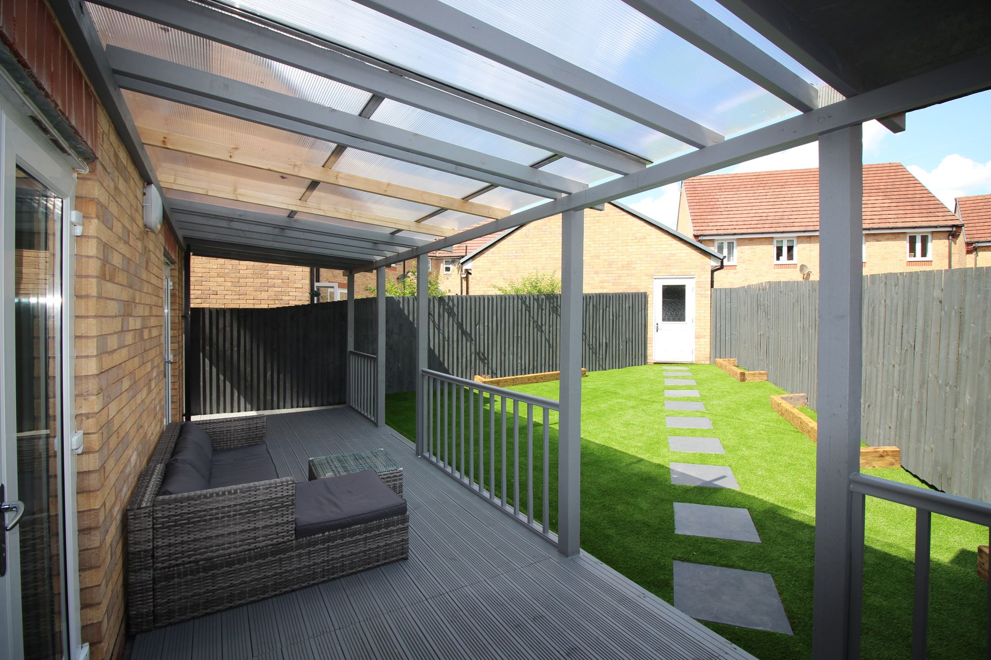 3 bed detached house to rent in Irvine Walk, Salford 16