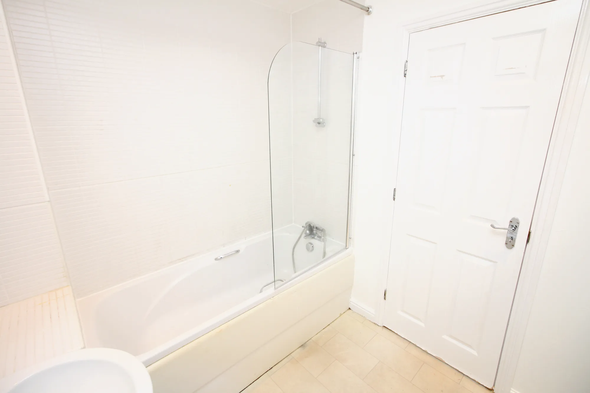 3 bed detached house to rent in Irvine Walk, Salford  - Property Image 11