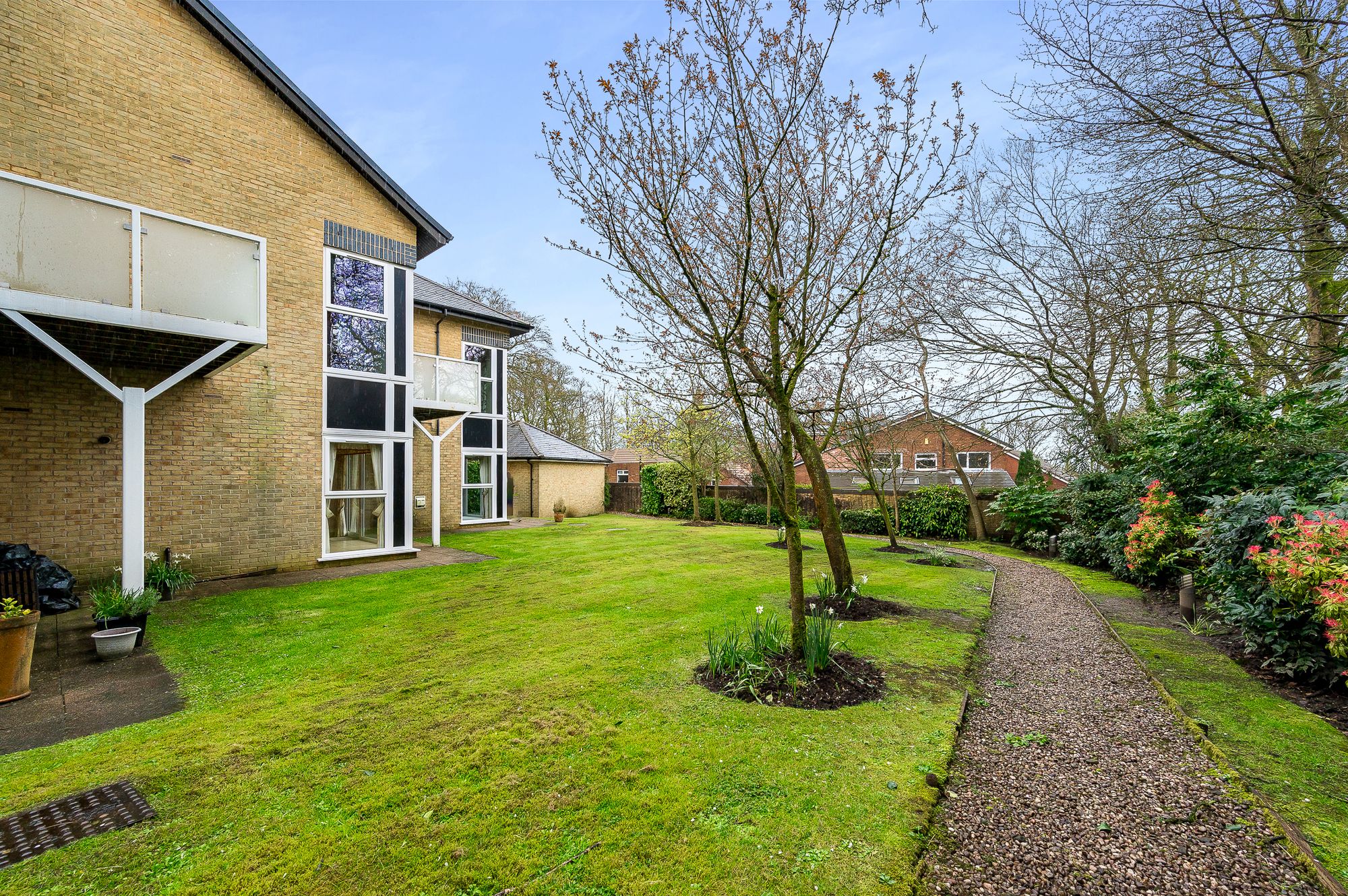 2 bed flat for sale in Belvedere Heights, Bolton  - Property Image 31