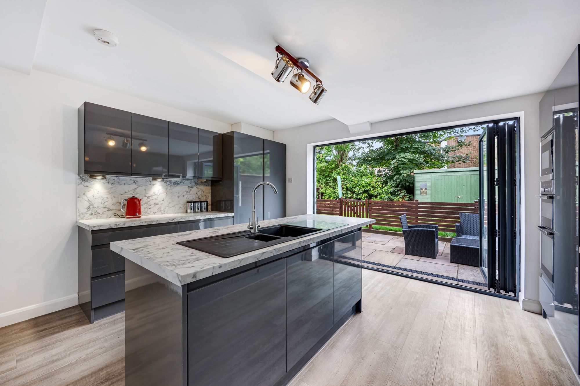 4 bed semi-detached house for sale in Castle Road, Bury  - Property Image 6