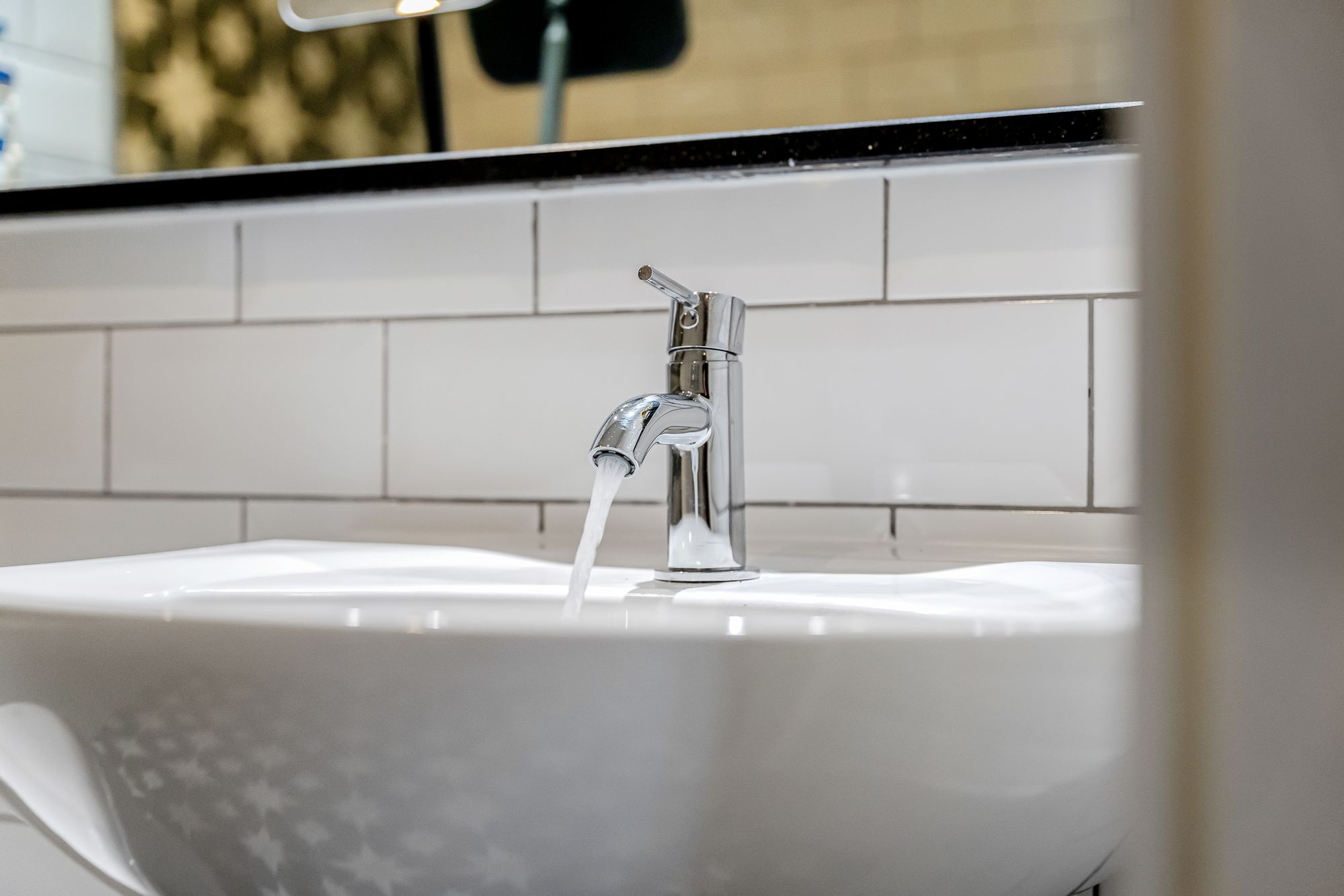 1 bed flat for sale in St. Johns Gardens, Bury  - Property Image 15