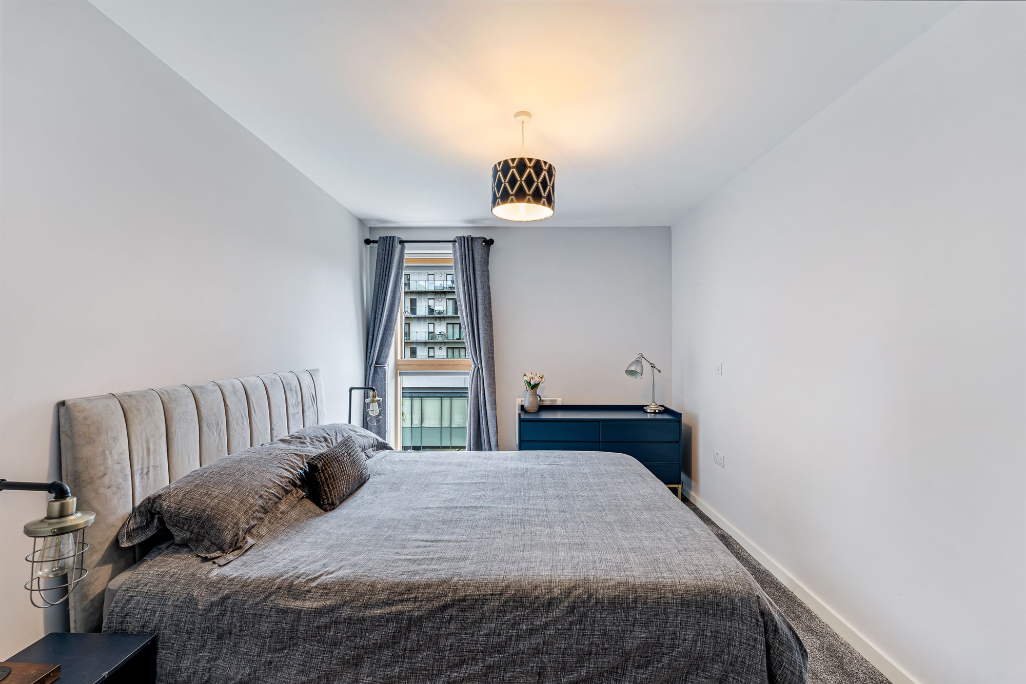 1 bed flat for sale in St. Johns Gardens, Bury  - Property Image 12