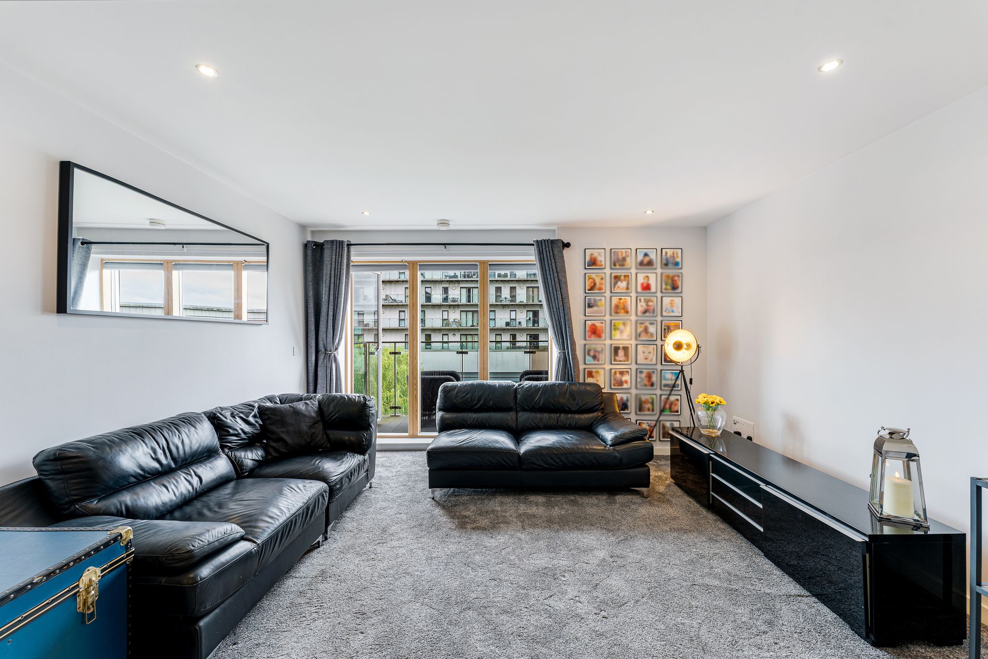 1 bed flat for sale in St. Johns Gardens, Bury 4