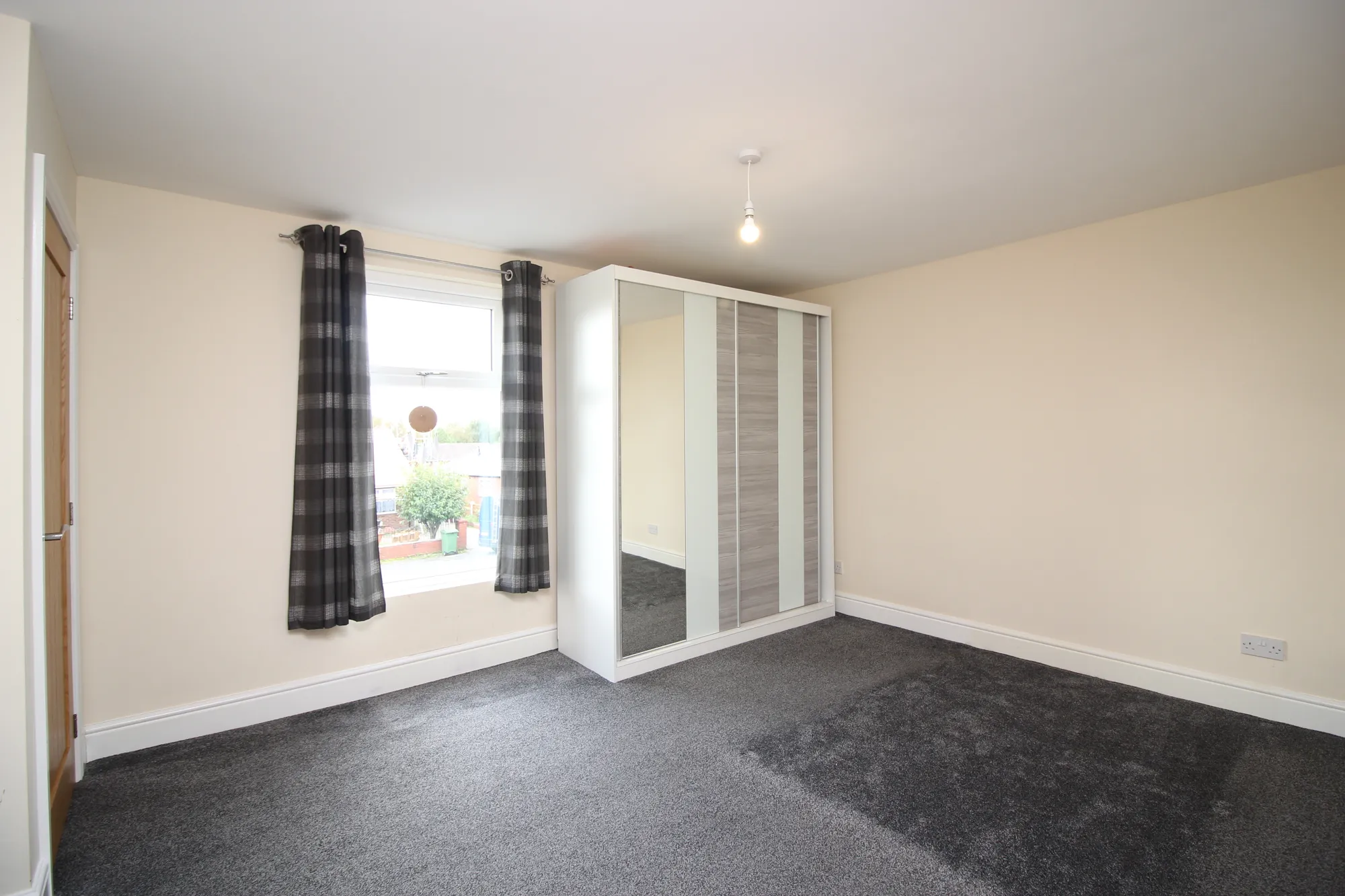 2 bed terraced house to rent in Wigan Road, Bolton  - Property Image 6