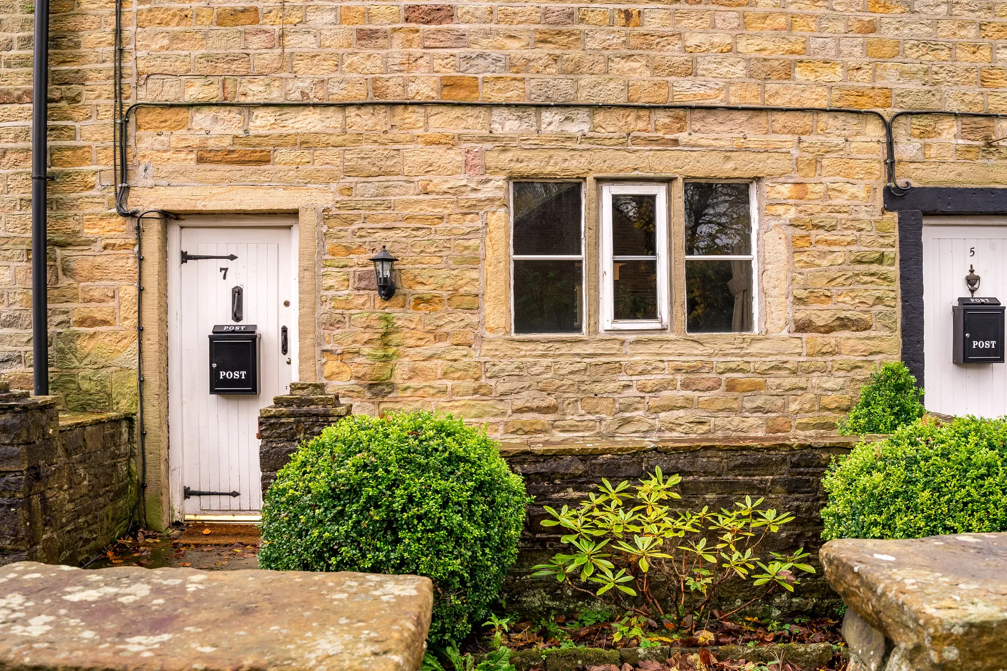 2 bed mid-terraced house for sale in Overhouses, Bolton  - Property Image 22