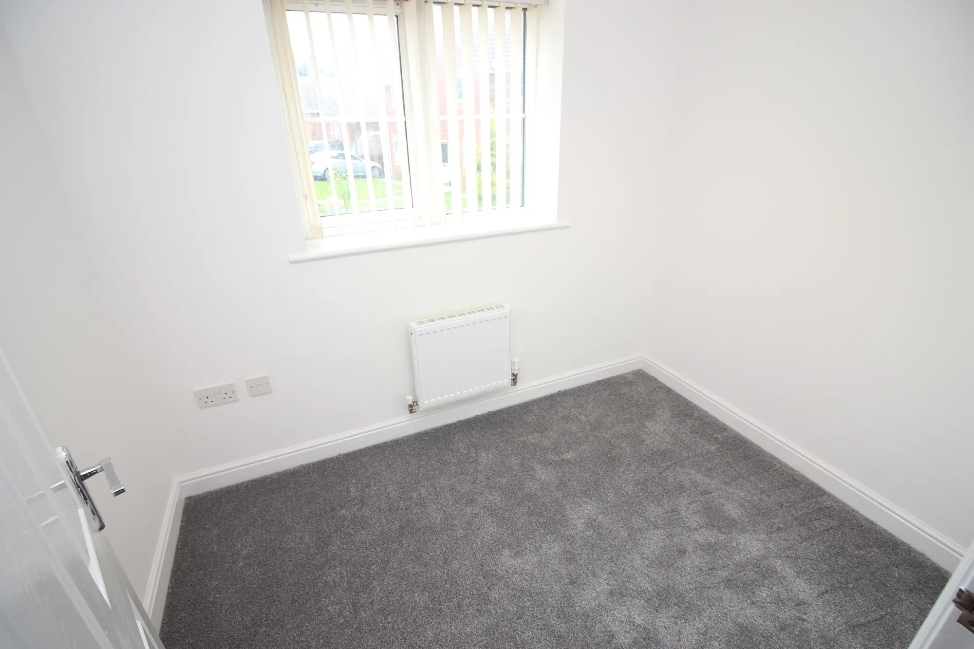 3 bed semi-detached house to rent in Wash Lane, Bury 12