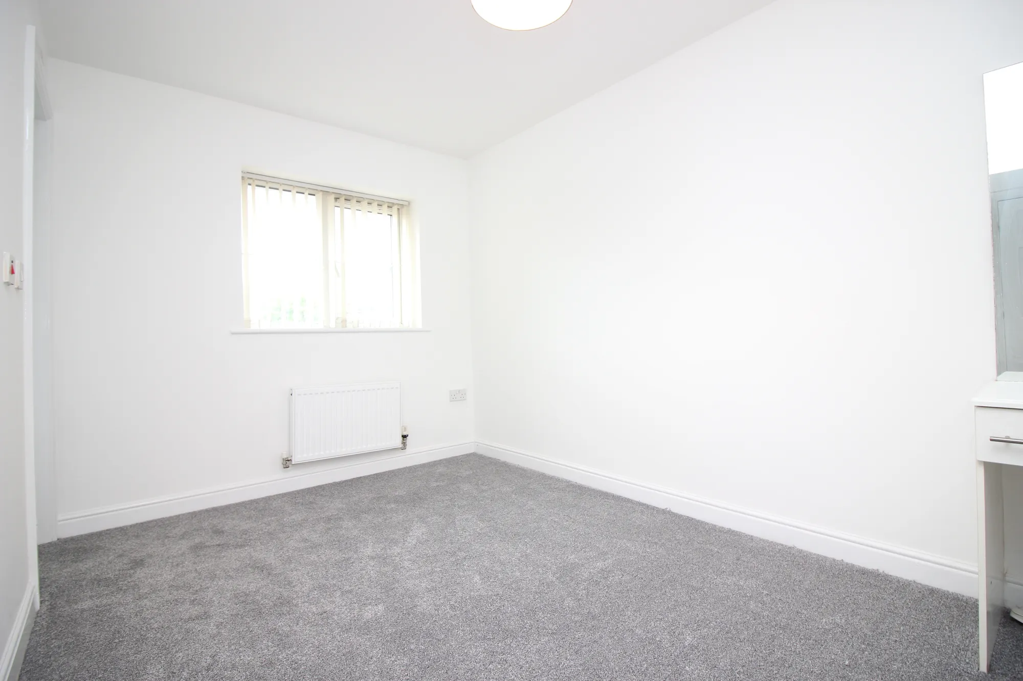 3 bed semi-detached house to rent in Wash Lane, Bury 9